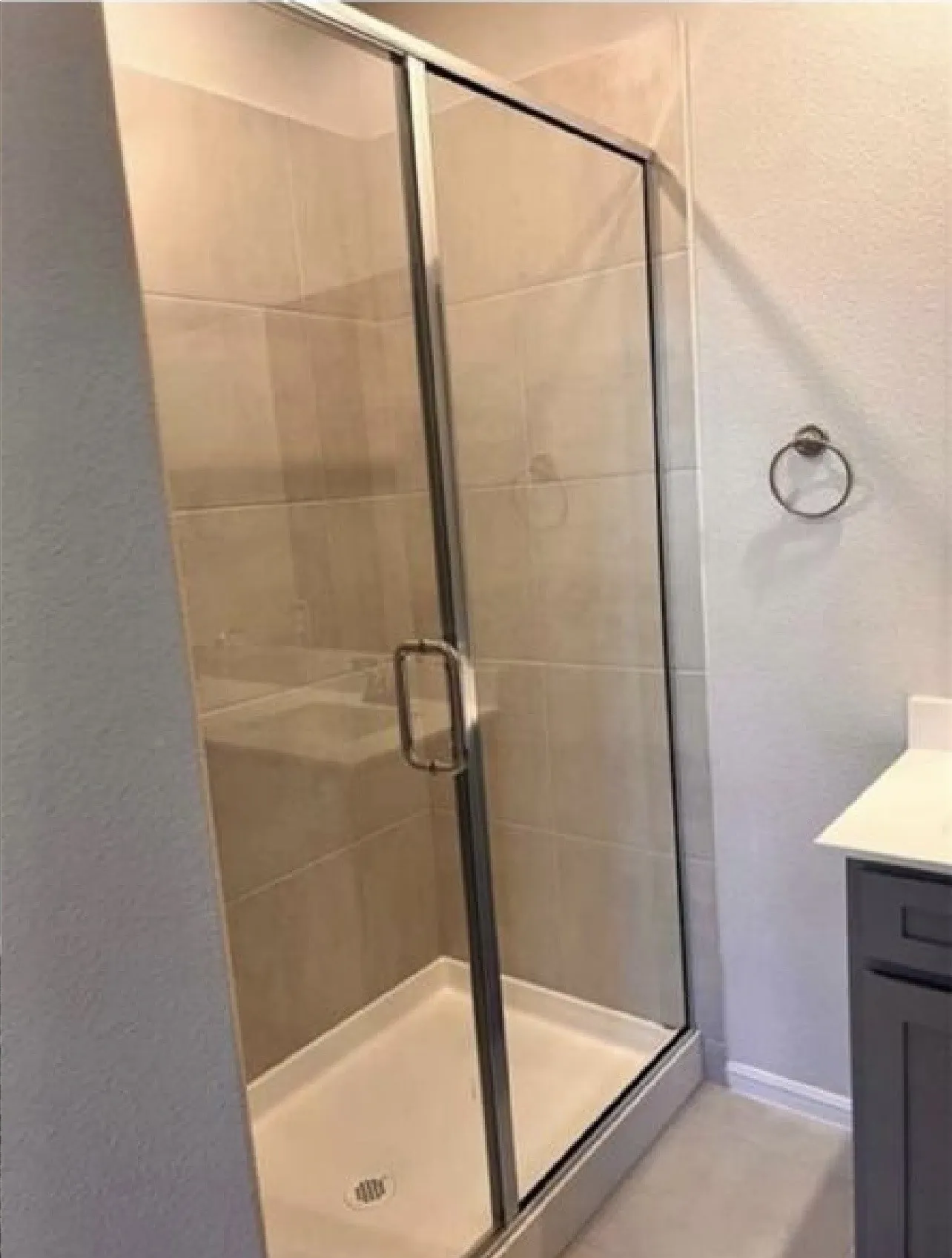 Single Family Residence For Sale in Collin County , 900 Portina Drive, Anna, Texas 75409, 3 Bedroom, 3 Bathroom, 2 Garage spaces, 1,793 Sqft, built in 2024, mls#21421395, Real Estate Agent in Anna, Homes For Sale in Collin county, Homes For Sale in Anna, Realtor in Anna Texas, Real Estate Brokerage Independent Realty Texas, Luminita Cordes Realtor