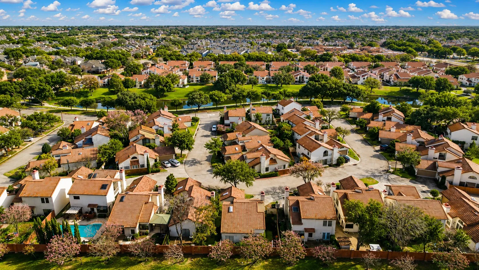 Single Family Residence For Rent in Dallas County , 608 Fiesta Circle, Irving, Texas 75063, 3 Bedroom, 3 Bathroom, 2 Garage spaces, 1,599 Sqft, built in 1985, mls#21421397, Real Estate Agent in Irving, Homes For Rent in Dallas county, Homes For Rent in Irving, Realtor in Irving Texas, Real Estate Brokerage Independent Realty Texas, Luminita Cordes Realtor