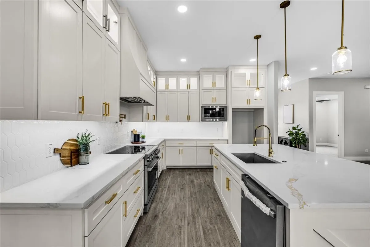 Single Family Residence For Sale in Tarrant County , 8232 Money Lane, Fort Worth, Texas 76126, 5 Bedroom, 4 Bathroom, 2 Garage spaces, 3,386 Sqft, built in 2026, mls#21421401, Real Estate Agent in Fort Worth, Homes For Sale in Tarrant county, Homes For Sale in Fort Worth, Realtor in Fort Worth Texas, Real Estate Brokerage Independent Realty Texas, Luminita Cordes Realtor