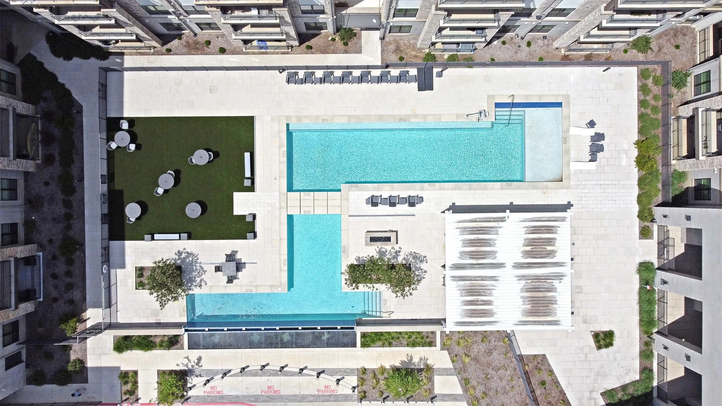 Condominium For Sale in Denton County , 2700 Old Denton Road 1012, Carrollton, Texas 75007, 3 Bedroom, 2 Bathroom, 1 Garage spaces, 1,611 Sqft, built in 2020, mls#21421059, Real Estate Agent in Carrollton, Homes For Sale in Denton county, Homes For Sale in Carrollton, Realtor in Carrollton Texas, Real Estate Brokerage Independent Realty Texas, Luminita Cordes Realtor