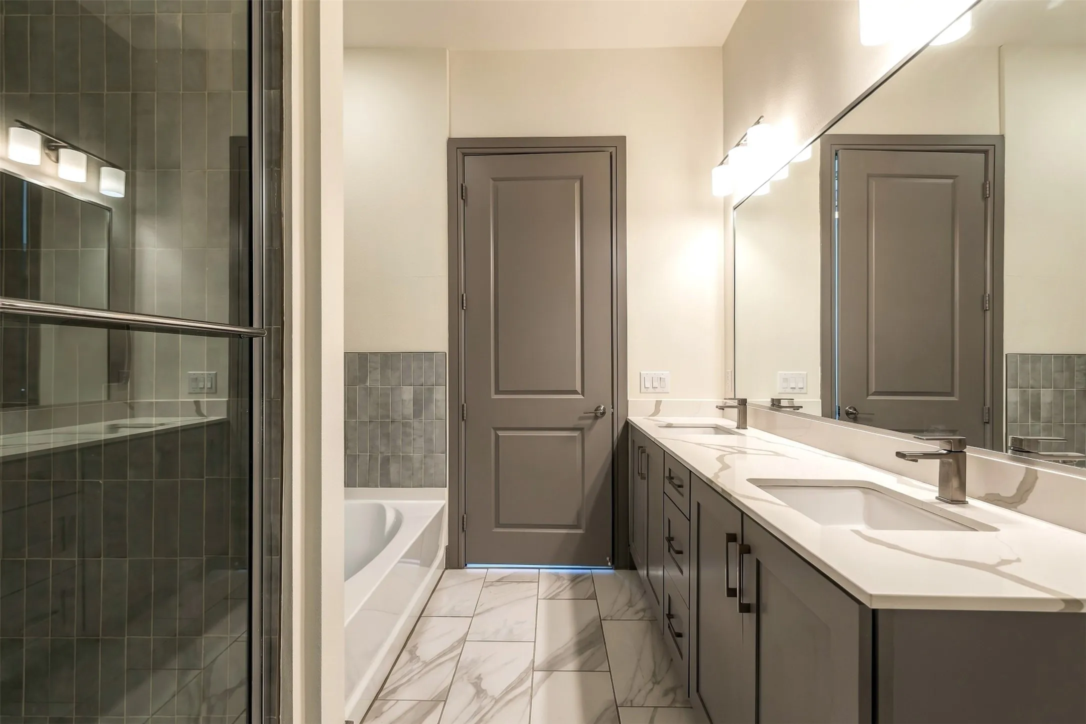 Condominium For Sale in Denton County , 2700 Old Denton Road 1012, Carrollton, Texas 75007, 3 Bedroom, 2 Bathroom, 1 Garage spaces, 1,611 Sqft, built in 2020, mls#21421059, Real Estate Agent in Carrollton, Homes For Sale in Denton county, Homes For Sale in Carrollton, Realtor in Carrollton Texas, Real Estate Brokerage Independent Realty Texas, Luminita Cordes Realtor