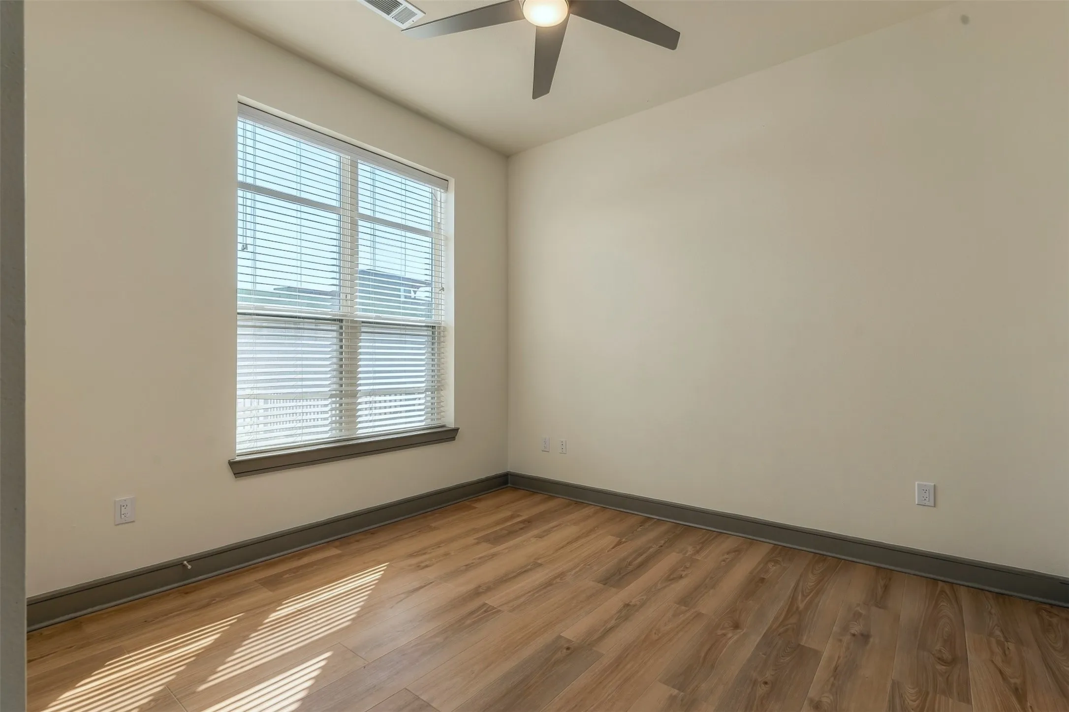 Condominium For Sale in Denton County , 2700 Old Denton Road 1012, Carrollton, Texas 75007, 3 Bedroom, 2 Bathroom, 1 Garage spaces, 1,611 Sqft, built in 2020, mls#21421059, Real Estate Agent in Carrollton, Homes For Sale in Denton county, Homes For Sale in Carrollton, Realtor in Carrollton Texas, Real Estate Brokerage Independent Realty Texas, Luminita Cordes Realtor
