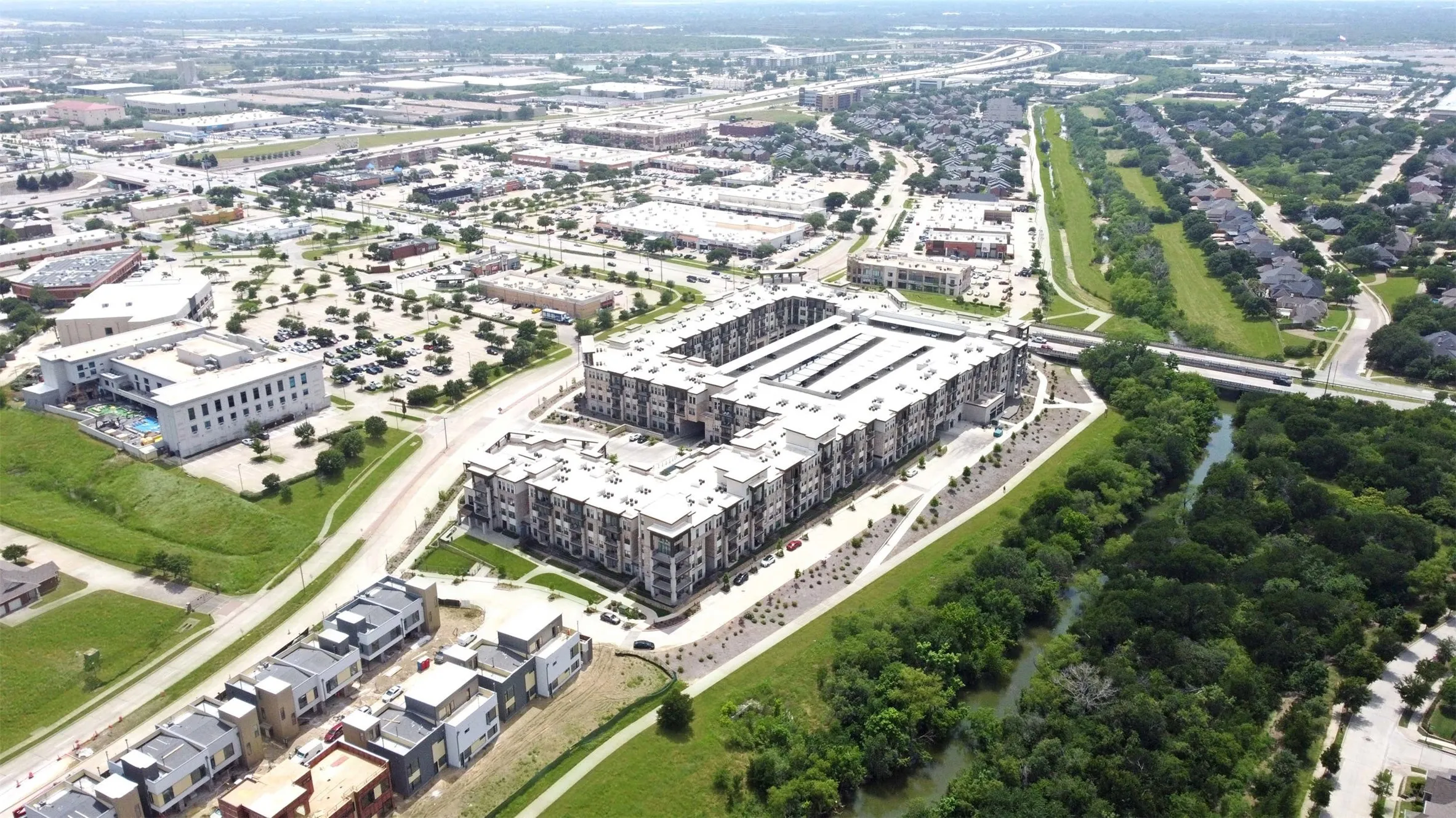 Condominium For Sale in Denton County , 2700 Old Denton Road 1012, Carrollton, Texas 75007, 3 Bedroom, 2 Bathroom, 1 Garage spaces, 1,611 Sqft, built in 2020, mls#21421059, Real Estate Agent in Carrollton, Homes For Sale in Denton county, Homes For Sale in Carrollton, Realtor in Carrollton Texas, Real Estate Brokerage Independent Realty Texas, Luminita Cordes Realtor
