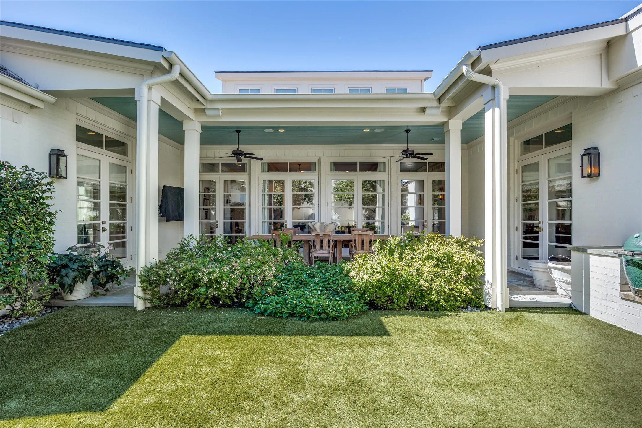 Single Family Residence For Sale in Tarrant County , 6009 Westcoat Drive, Colleyville, Texas 76034, 3 Bedroom, 4 Bathroom, 3 Garage spaces, 3,598 Sqft, built in 2018, mls#21415514, Real Estate Agent in Colleyville, Homes For Sale in Tarrant county, Homes For Sale in Colleyville, Realtor in Colleyville Texas, Real Estate Brokerage Independent Realty Texas, Luminita Cordes Realtor