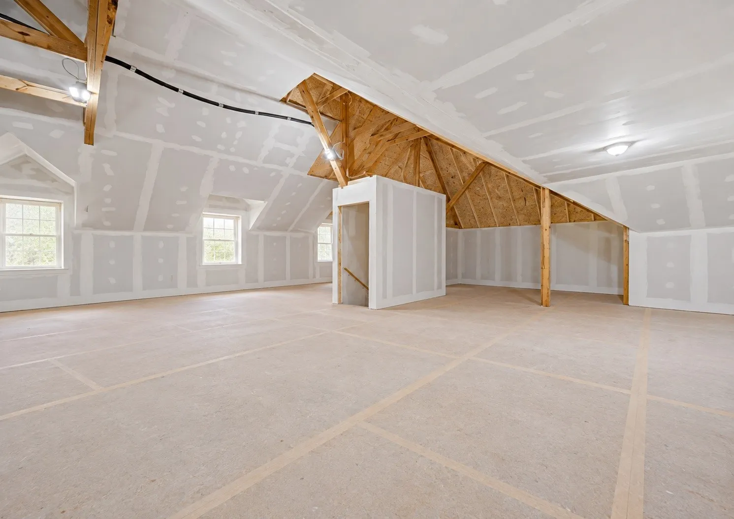 Expansive 2nd floor ready for build out. Approximately 1500sf.  Seller has plans and bids for 2 additional bdrms, 2 bathrooms and game/bonus room.