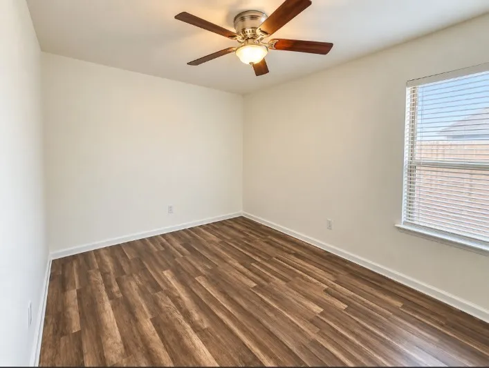 Single Family Residence For Rent in Tarrant County , 2703 Petersburg Drive, Arlington, Texas 76014, 3 Bedroom, 2 Bathroom, Garage spaces, 2,404 Sqft, built in 1978, mls#21421417, Real Estate Agent in Arlington, Homes For Rent in Tarrant county, Homes For Rent in Arlington, Realtor in Arlington Texas, Real Estate Brokerage Independent Realty Texas, Luminita Cordes Realtor