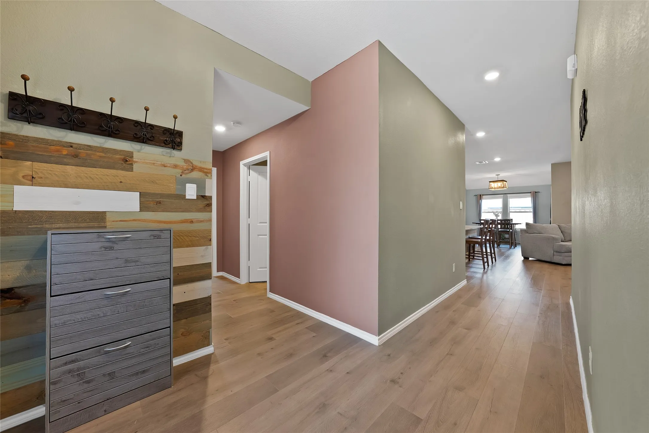 Single Family Residence For Sale in Denton County , 13121 S Haven Way, Providence Village, Texas 76227, 4 Bedroom, 2 Bathroom, 2 Garage spaces, 1,738 Sqft, built in 2023, mls#21421293, Real Estate Agent in Providence Village, Homes For Sale in Denton county, Homes For Sale in Providence Village, Realtor in Providence Village Texas, Real Estate Brokerage Independent Realty Texas, Luminita Cordes Realtor