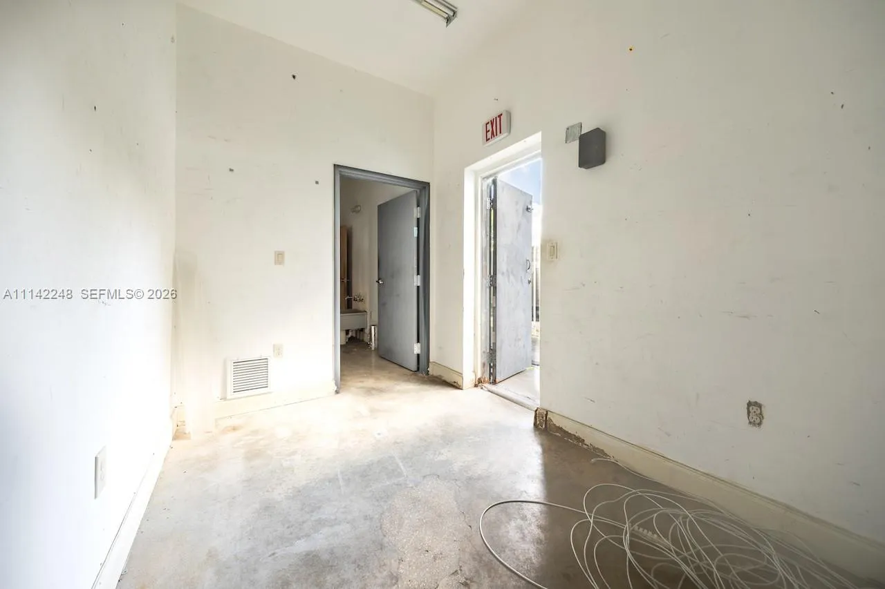 1ST FLOOR EXIT DOOR TO OUTDOORS