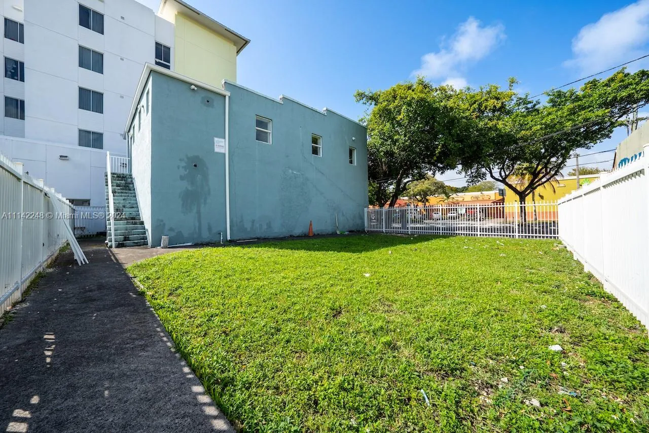1525 Nw 3rd Ave, Miami, Florida 33136, Miami, Florida 33136, ,Commercial Sale,For Sale,1525 Nw 3rd Ave, Miami, Florida 33136,A11142248