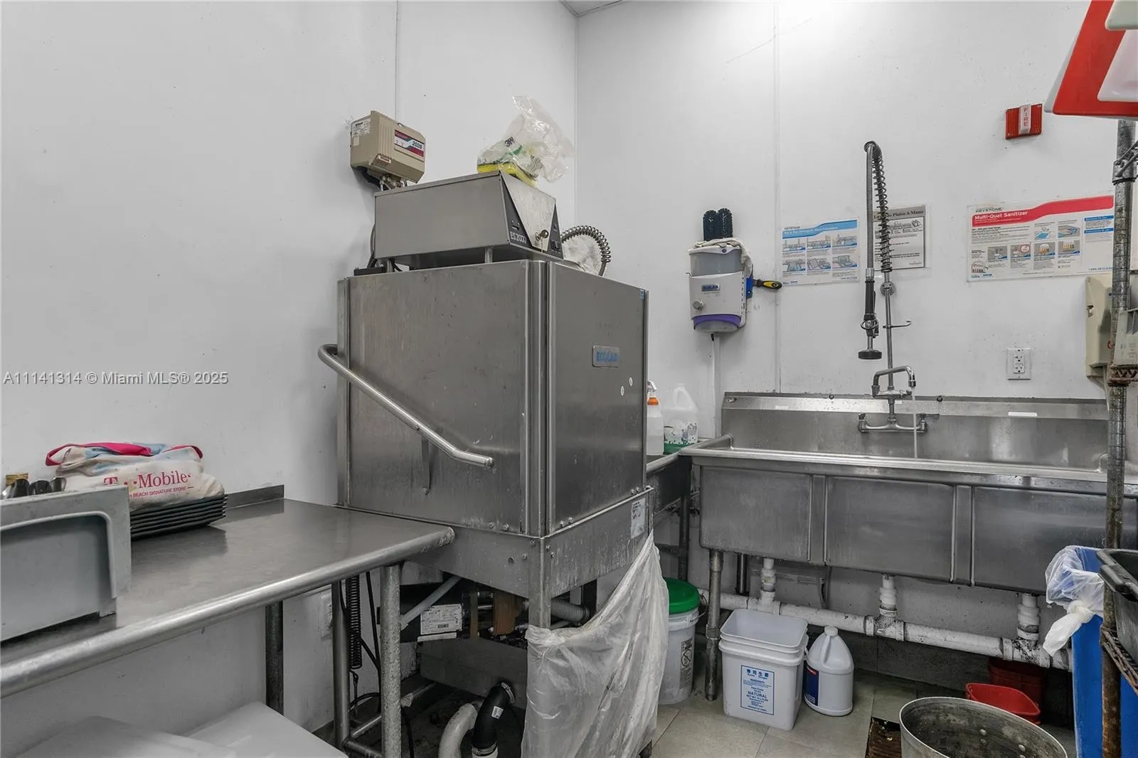 99 Miracle Mile- Restaurant For Sale, Coral Gables, Coral Gables, Florida 33134, ,Business Opportunity,For Sale,99 Miracle Mile- Restaurant For Sale, Coral Gables,A11141314