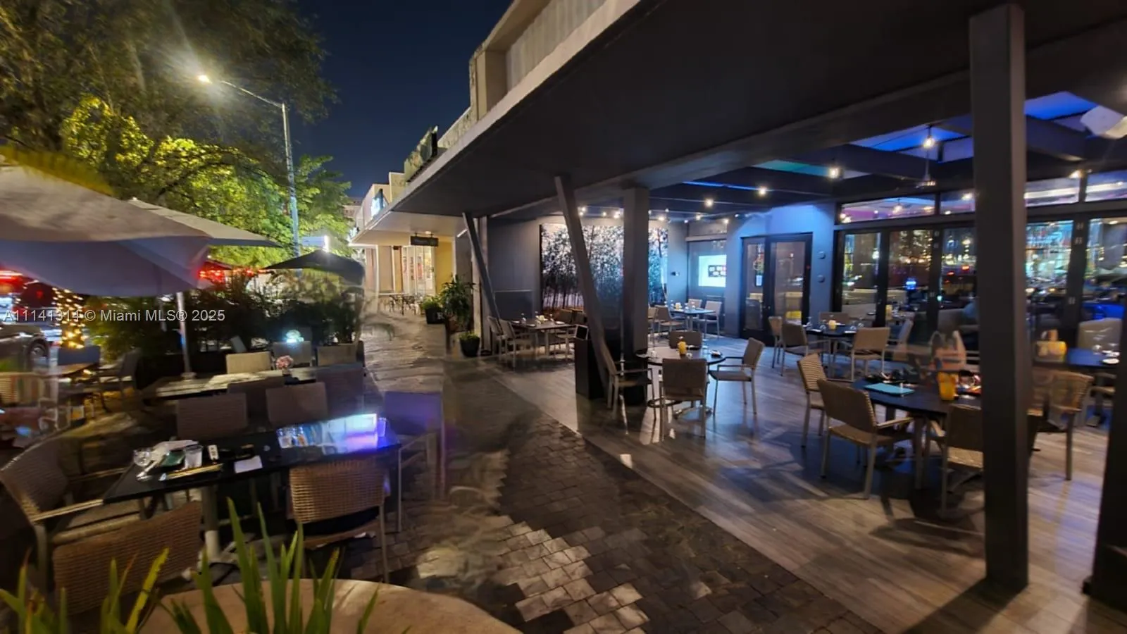 99 Miracle Mile- Restaurant For Sale, Coral Gables, Coral Gables, Florida 33134, ,Business Opportunity,For Sale,99 Miracle Mile- Restaurant For Sale, Coral Gables,A11141314