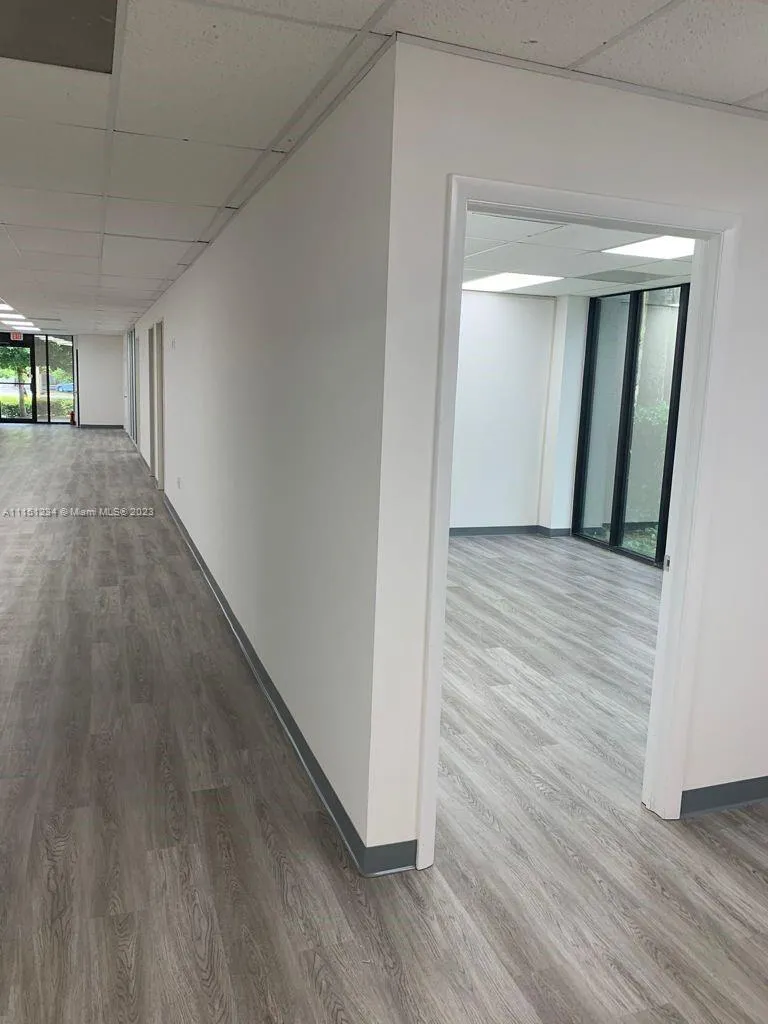 Miami, Florida 33172, ,Commercial Lease,For Rent,A11151234