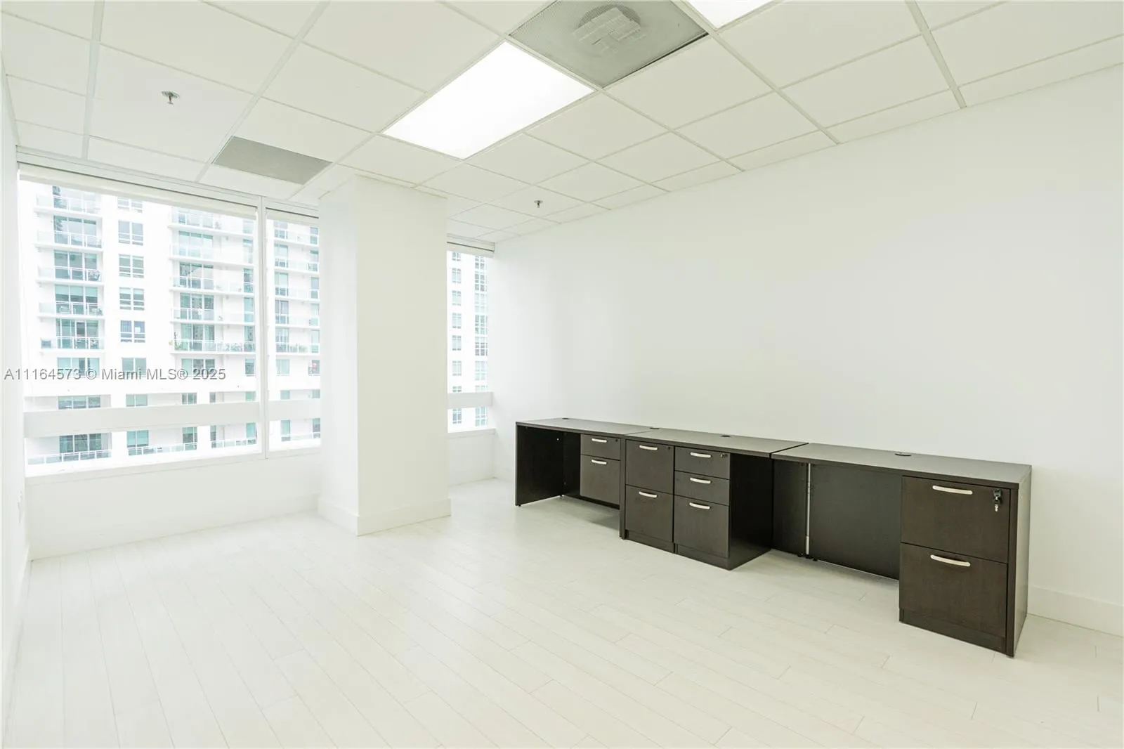 848 Brickell Ave, Miami, Florida 33131, Miami, Florida 33131, ,Commercial Lease,For Rent,848 Brickell Ave, Miami, Florida 33131,A11164573
