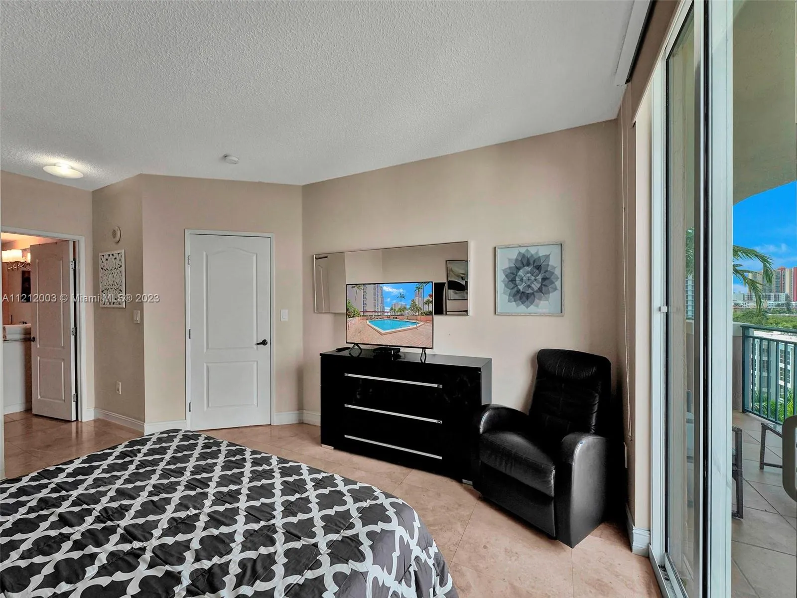 17555 Atlantic Blvd 806, Sunny Isles Beach, Florid, Sunny Isles Beach, Florida 33160, 2 Bedrooms Bedrooms, ,2 BathroomsBathrooms,Residential Lease,For Rent,17555 Atlantic Blvd 806, Sunny Isles Beach, Florid,A11212003