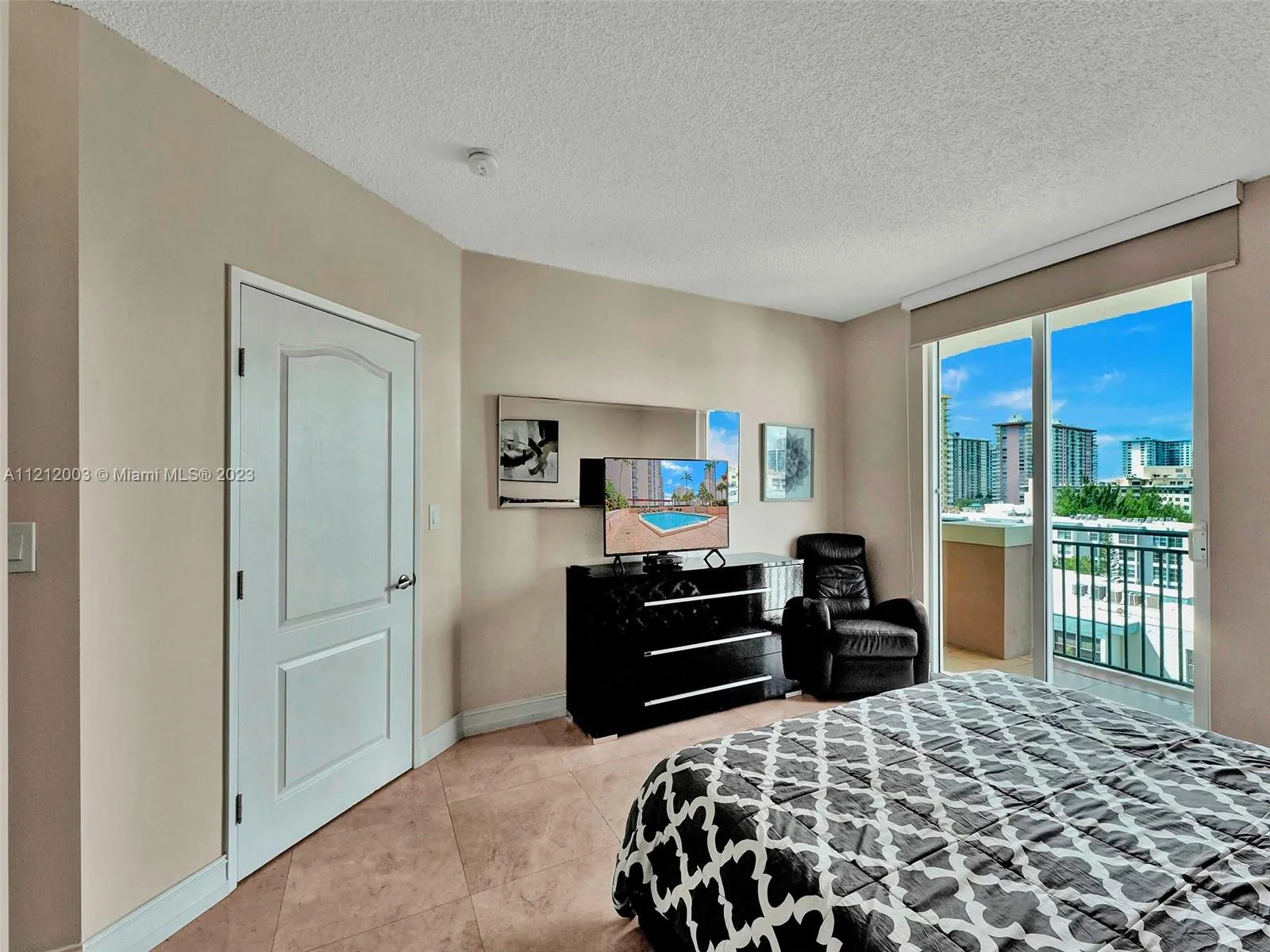 17555 Atlantic Blvd 806, Sunny Isles Beach, Florid, Sunny Isles Beach, Florida 33160, 2 Bedrooms Bedrooms, ,2 BathroomsBathrooms,Residential Lease,For Rent,17555 Atlantic Blvd 806, Sunny Isles Beach, Florid,A11212003