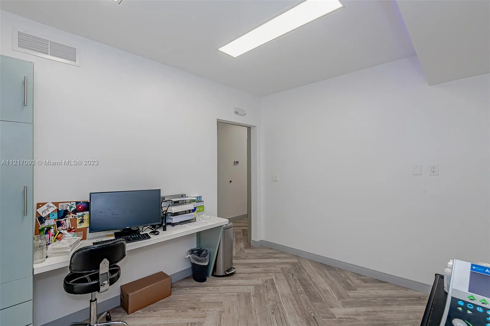 7700 Davie Road Ext, Hollywood, Florida 33024, Hollywood, Florida 33024, ,Commercial Sale,For Sale,7700 Davie Road Ext, Hollywood, Florida 33024,A11217093