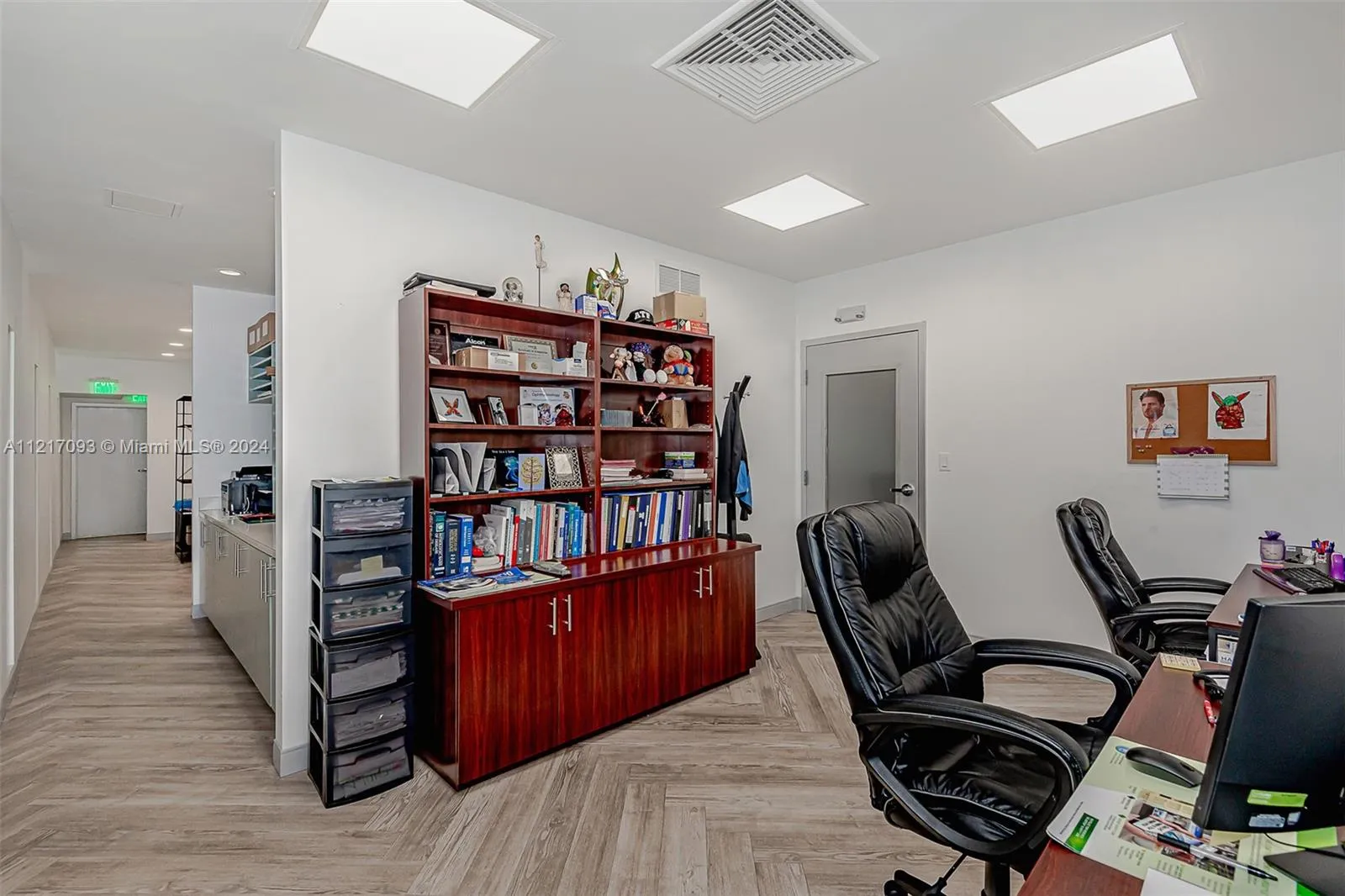 7700 Davie Road Ext, Hollywood, Florida 33024, Hollywood, Florida 33024, ,Commercial Sale,For Sale,7700 Davie Road Ext, Hollywood, Florida 33024,A11217093