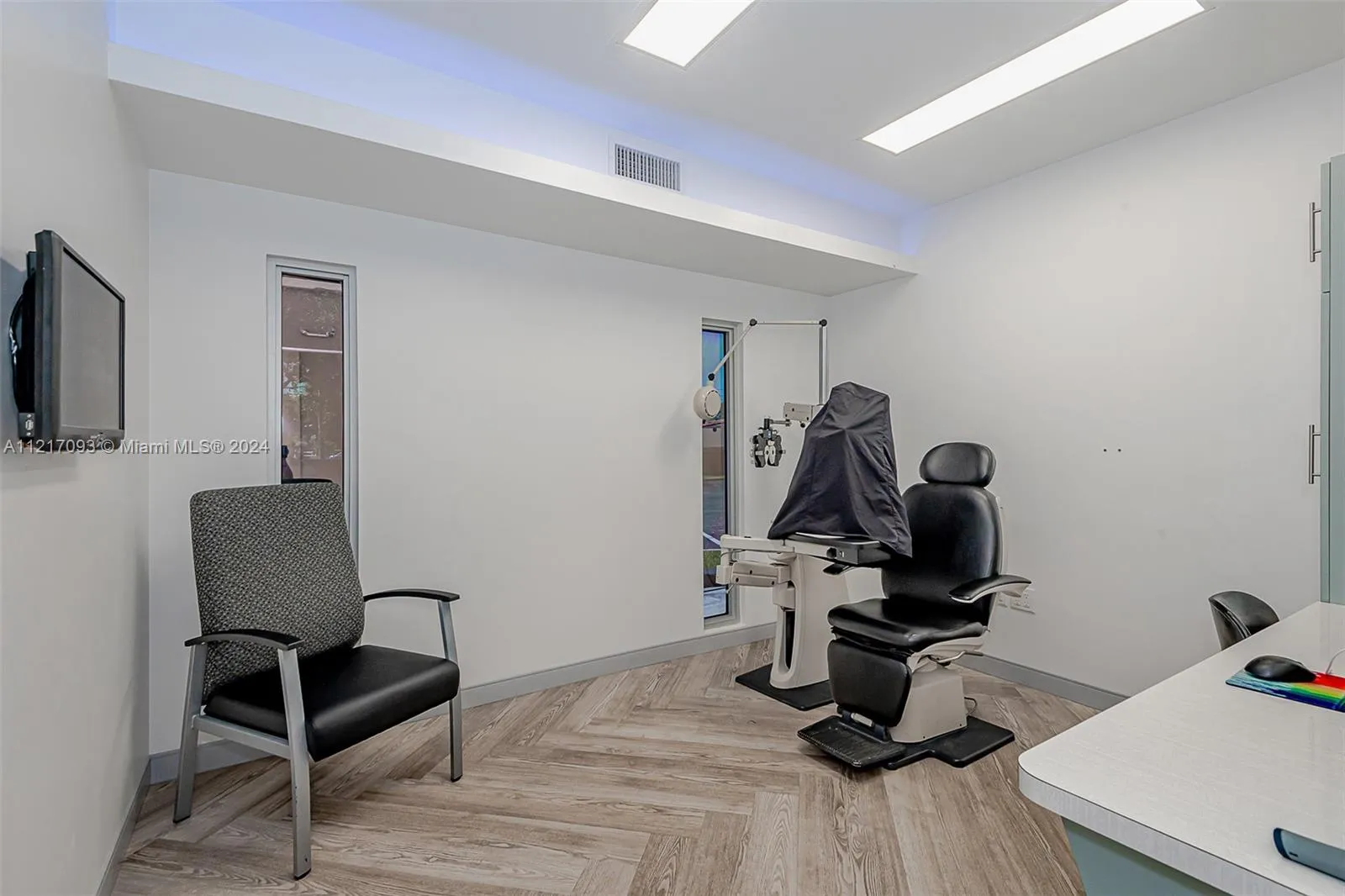 7700 Davie Road Ext, Hollywood, Florida 33024, Hollywood, Florida 33024, ,Commercial Sale,For Sale,7700 Davie Road Ext, Hollywood, Florida 33024,A11217093