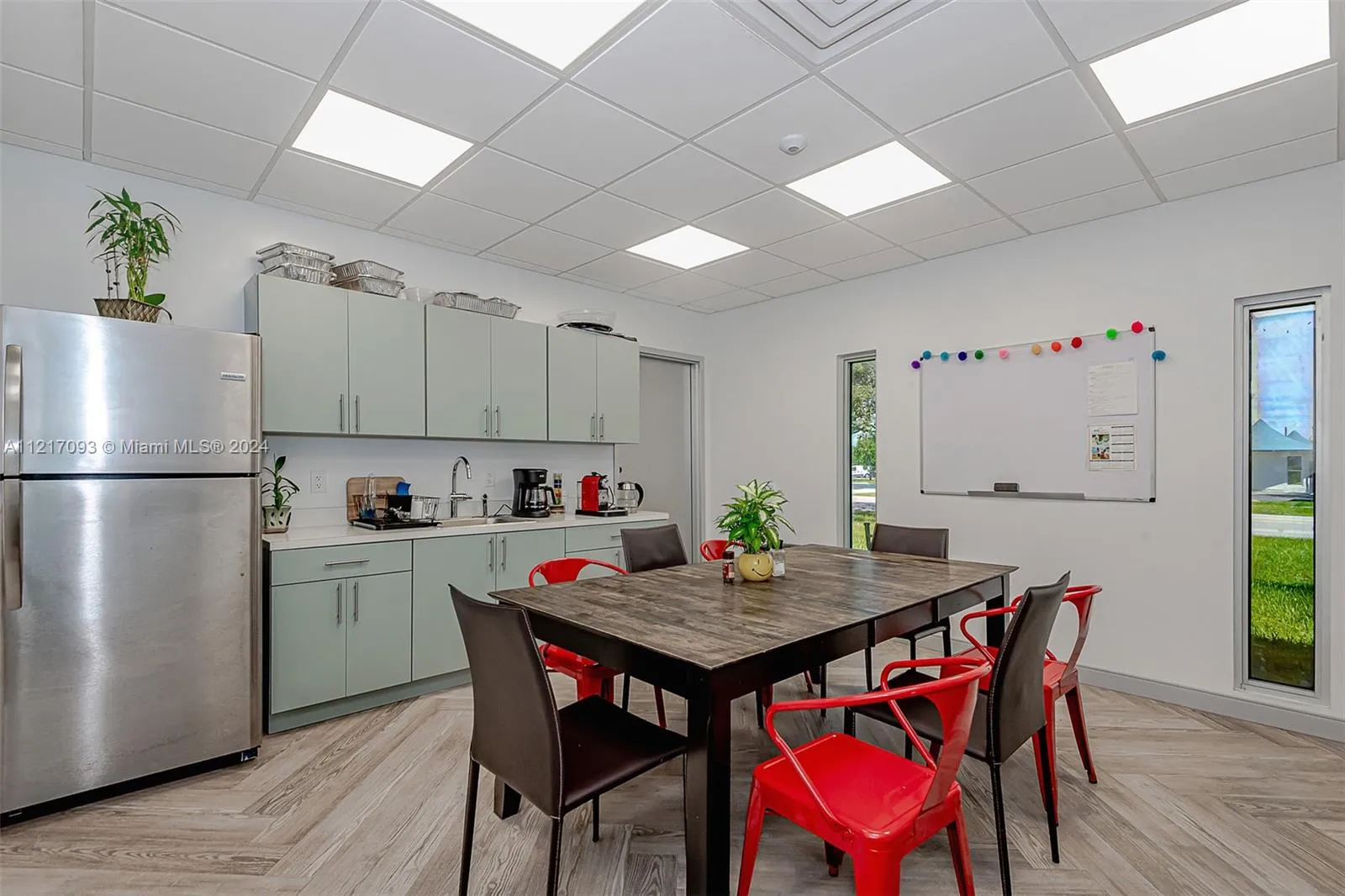 7700 Davie Road Ext, Hollywood, Florida 33024, Hollywood, Florida 33024, ,Commercial Sale,For Sale,7700 Davie Road Ext, Hollywood, Florida 33024,A11217093