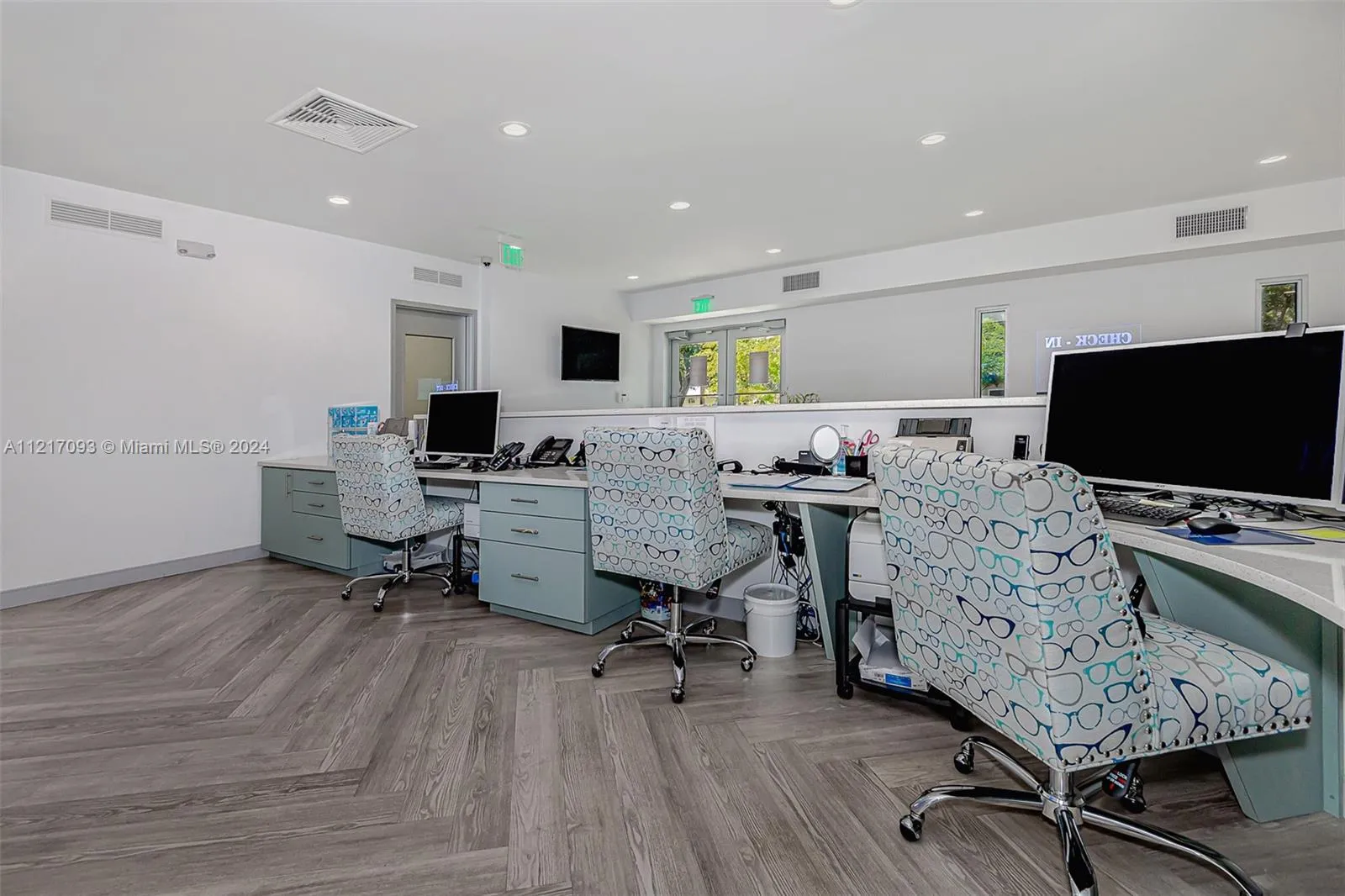 7700 Davie Road Ext, Hollywood, Florida 33024, Hollywood, Florida 33024, ,Commercial Sale,For Sale,7700 Davie Road Ext, Hollywood, Florida 33024,A11217093