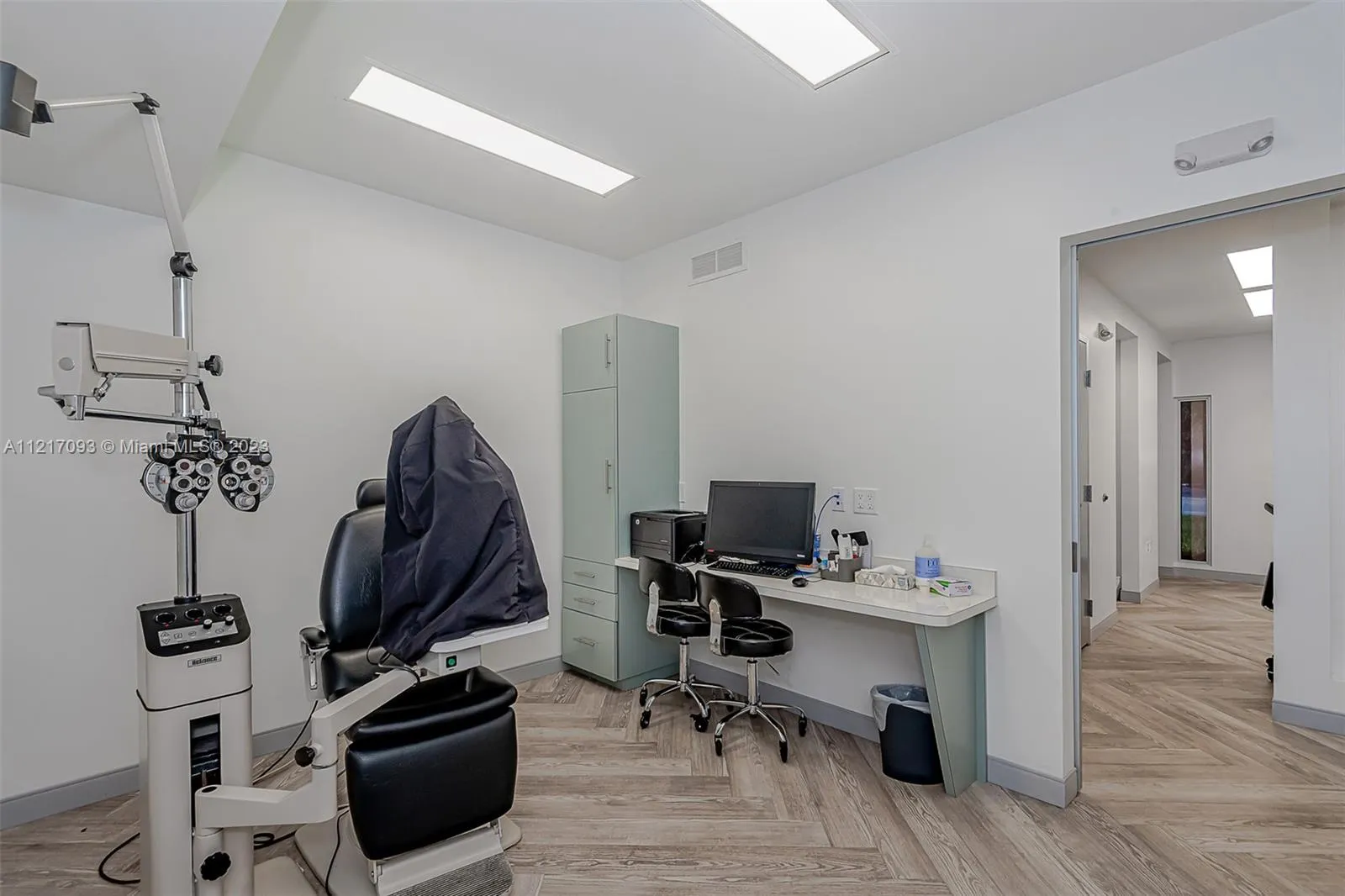 7700 Davie Road Ext, Hollywood, Florida 33024, Hollywood, Florida 33024, ,Commercial Sale,For Sale,7700 Davie Road Ext, Hollywood, Florida 33024,A11217093