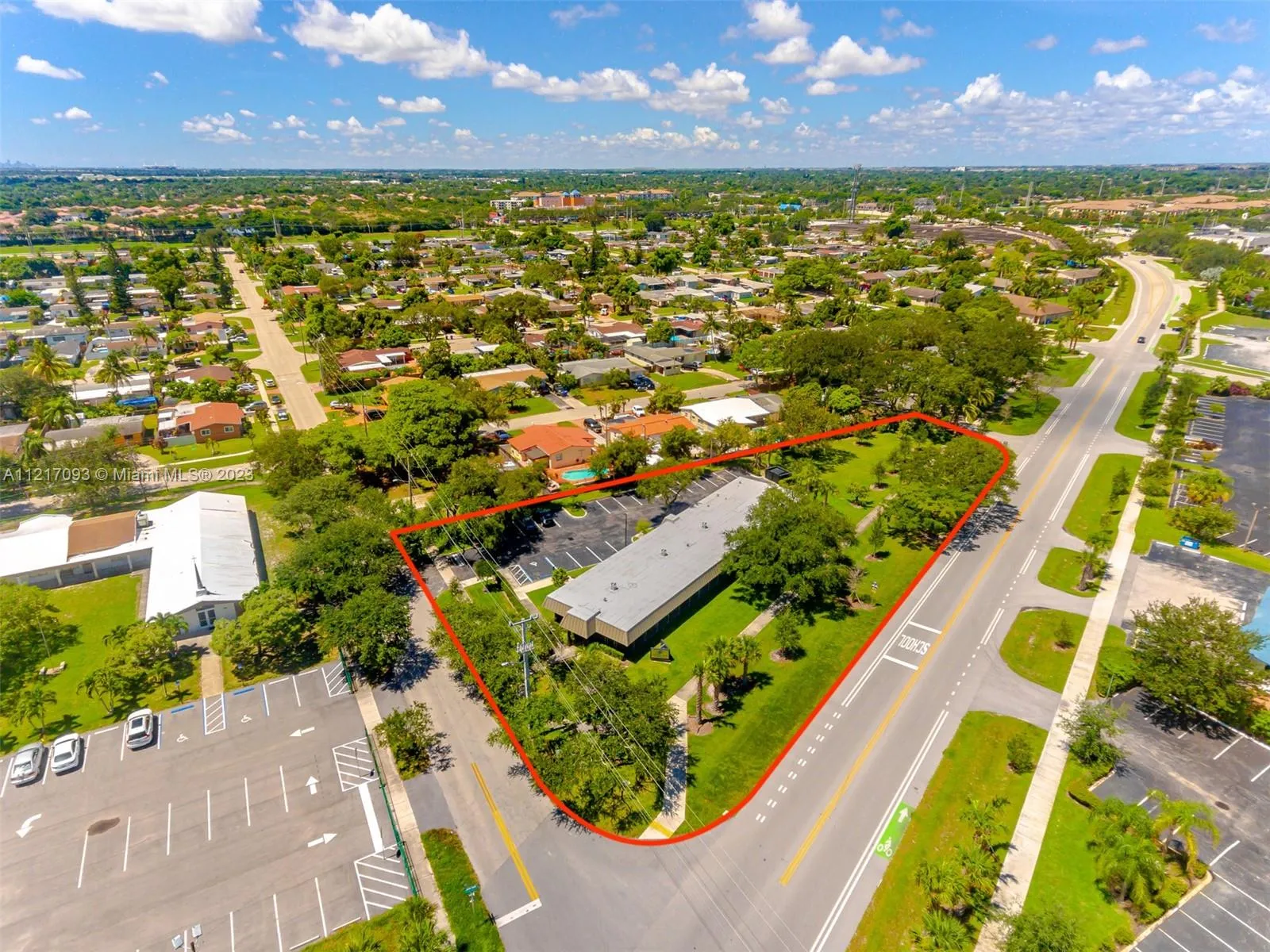 7700 Davie Road Ext, Hollywood, Florida 33024, Hollywood, Florida 33024, ,Commercial Sale,For Sale,7700 Davie Road Ext, Hollywood, Florida 33024,A11217093