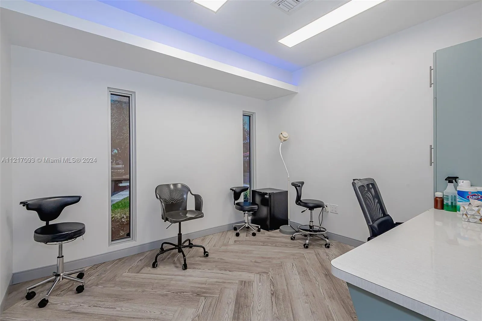 7700 Davie Road Ext, Hollywood, Florida 33024, Hollywood, Florida 33024, ,Commercial Sale,For Sale,7700 Davie Road Ext, Hollywood, Florida 33024,A11217093