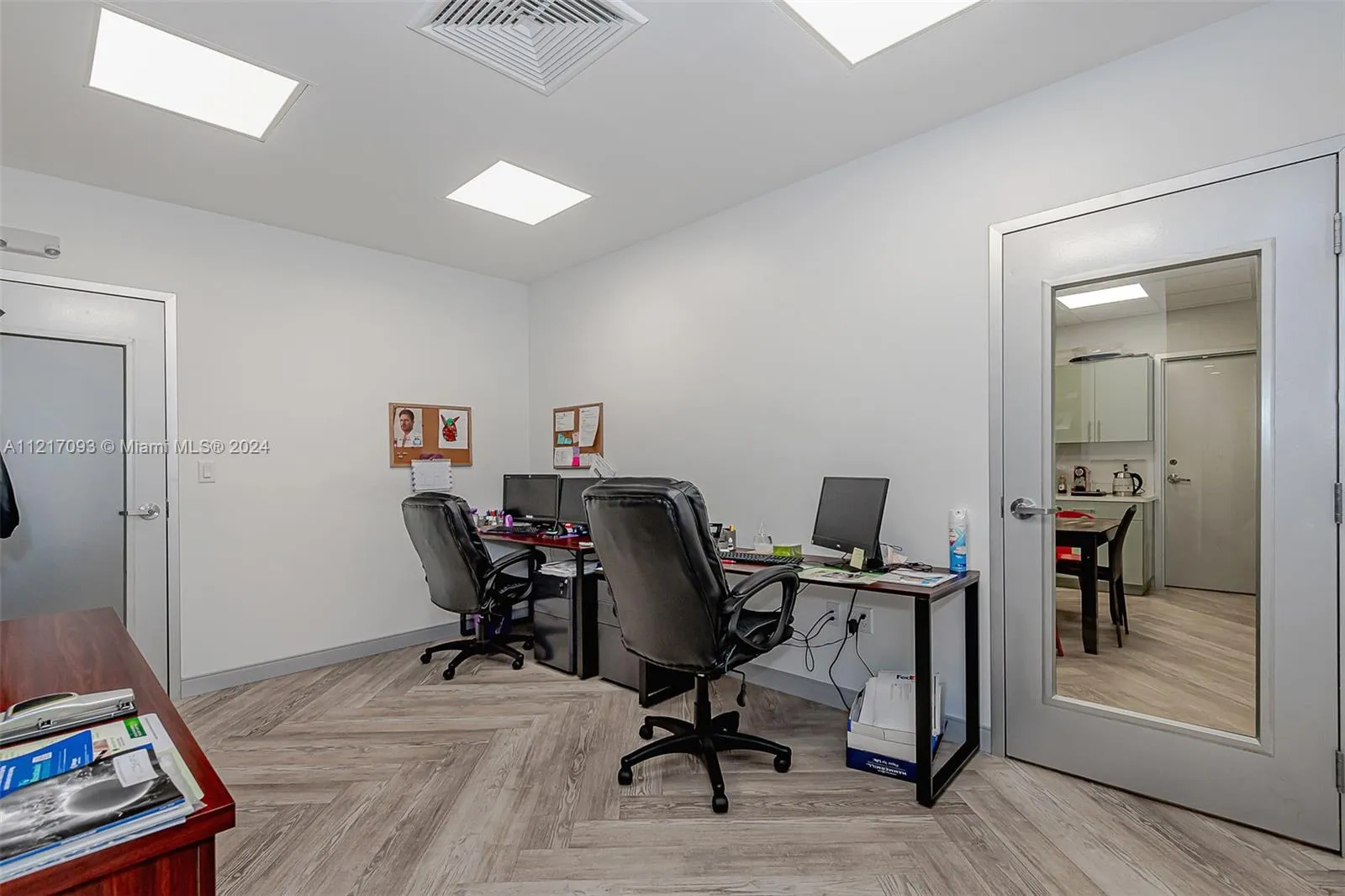 7700 Davie Road Ext, Hollywood, Florida 33024, Hollywood, Florida 33024, ,Commercial Sale,For Sale,7700 Davie Road Ext, Hollywood, Florida 33024,A11217093