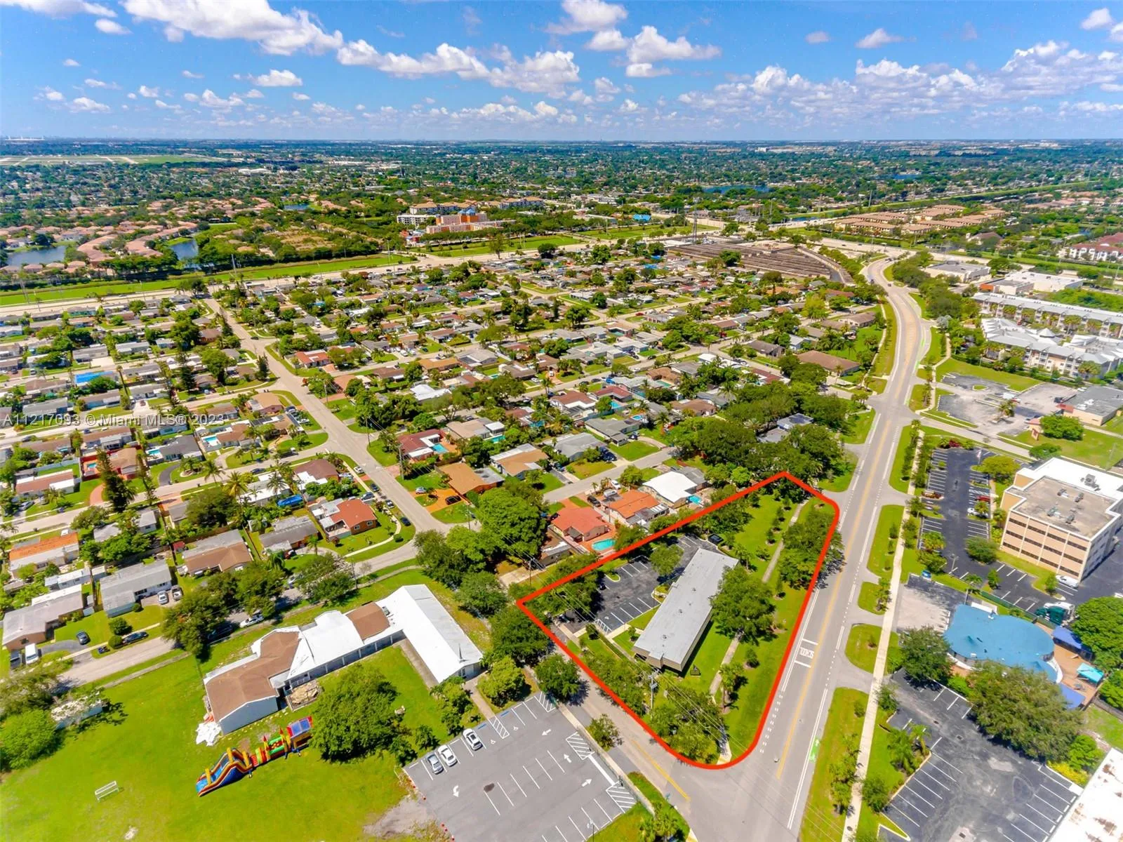 7700 Davie Road Ext, Hollywood, Florida 33024, Hollywood, Florida 33024, ,Commercial Sale,For Sale,7700 Davie Road Ext, Hollywood, Florida 33024,A11217093