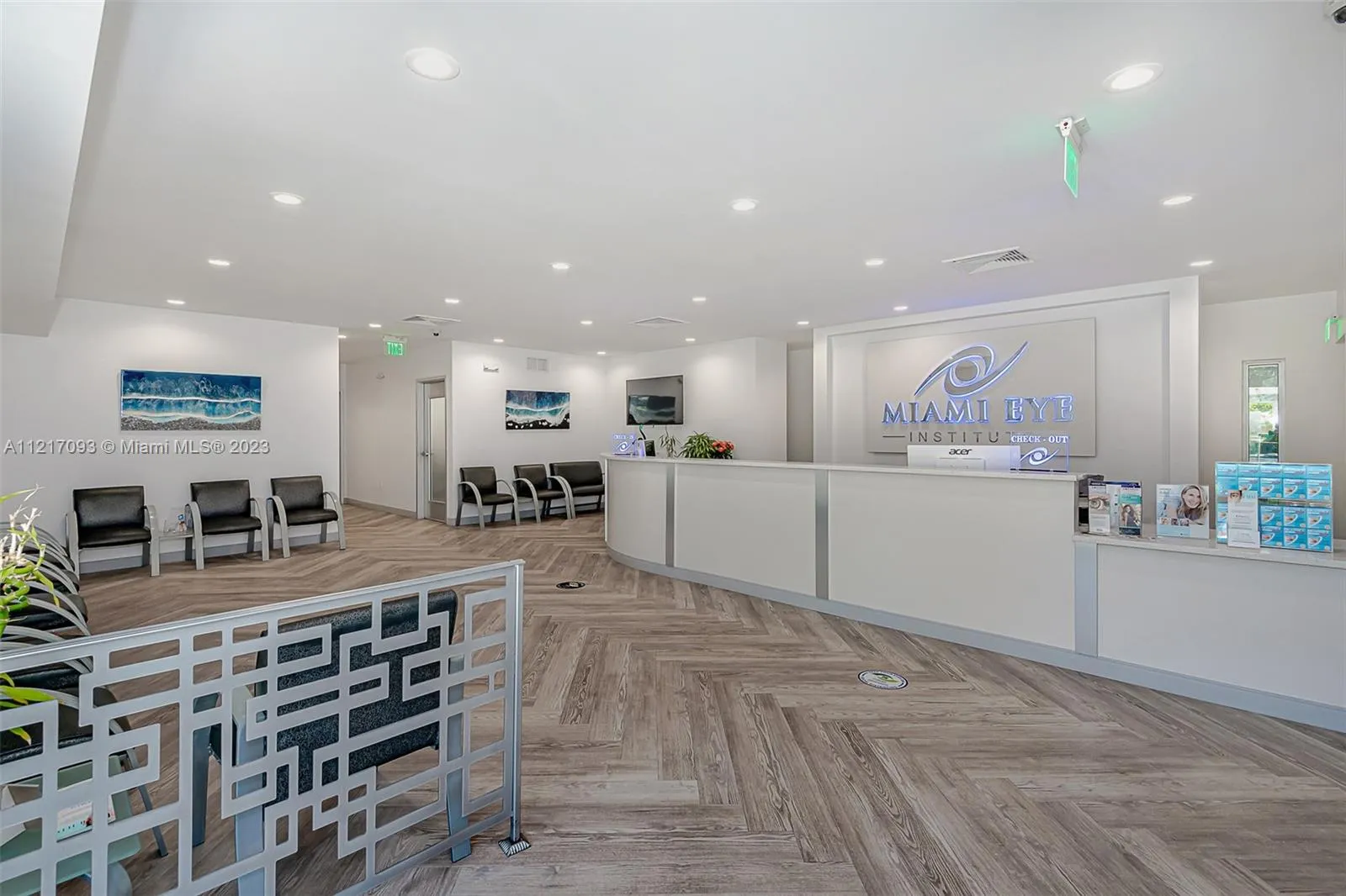 7700 Davie Road Ext, Hollywood, Florida 33024, Hollywood, Florida 33024, ,Commercial Sale,For Sale,7700 Davie Road Ext, Hollywood, Florida 33024,A11217093