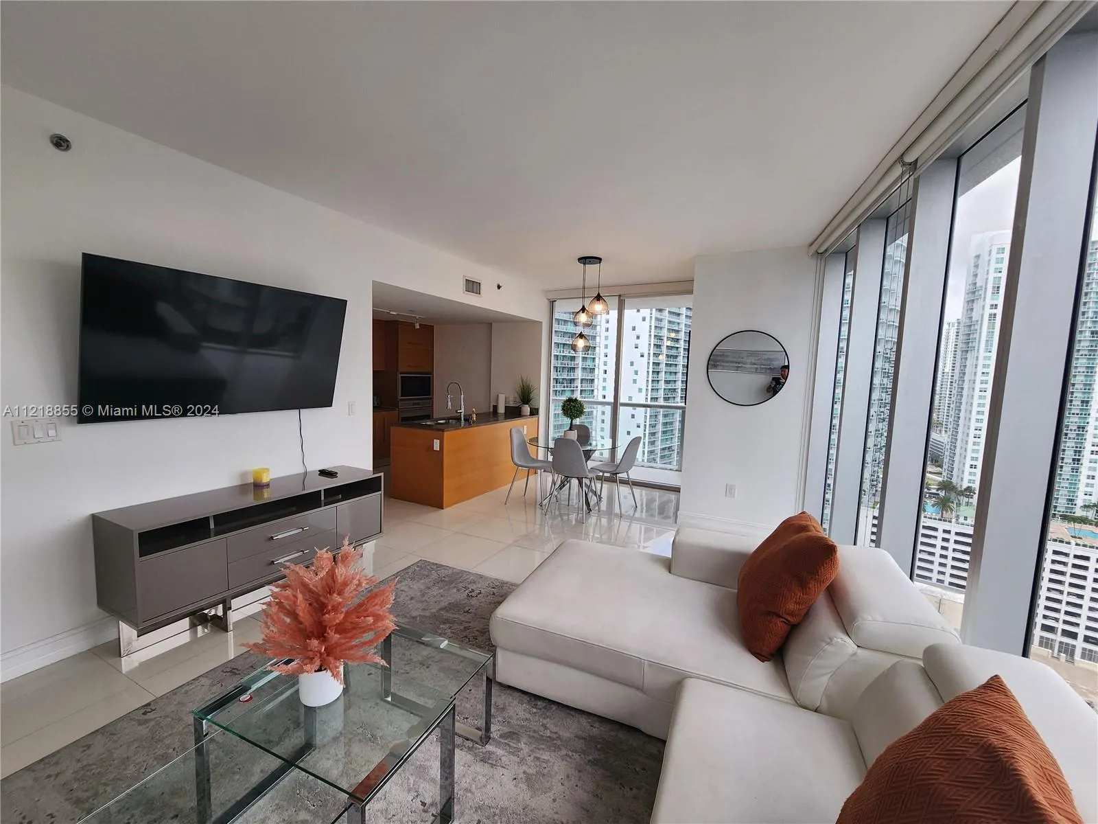 485 Brickell Ave 2504, Miami, Florida 33131, Miami, Florida 33131, 2 Bedrooms Bedrooms, ,2 BathroomsBathrooms,Residential,For Sale,485 Brickell Ave 2504, Miami, Florida 33131,A11218855 485 Brickell Ave 2504, Miami, Florida 33131, Miami, Florida 33131, 2 Bedrooms Bedrooms, ,2 BathroomsBathrooms,Residential,For Sale,485 Brickell Ave 2504, Miami, Florida 33131,A11218855