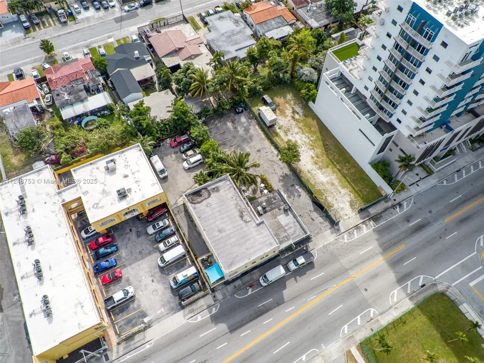 1750 Nw 7th St, Miami, Florida 33125, Miami, Florida 33125, ,Commercial Sale,For Sale,1750 Nw 7th St, Miami, Florida 33125,A11248753