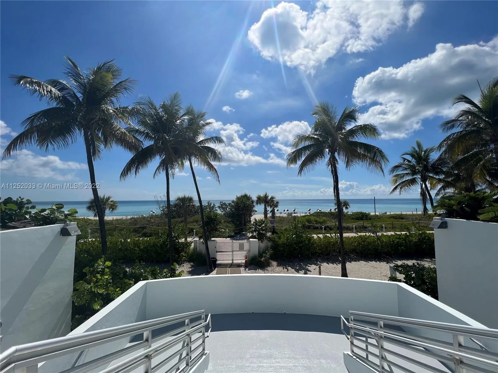 5161 Collins Av 309, Miami Beach, Florida 33140, Miami Beach, Florida 33140, 1 Bedroom Bedrooms, ,1 BathroomBathrooms,Residential Lease,For Rent,5161 Collins Av 309, Miami Beach, Florida 33140,A11252033