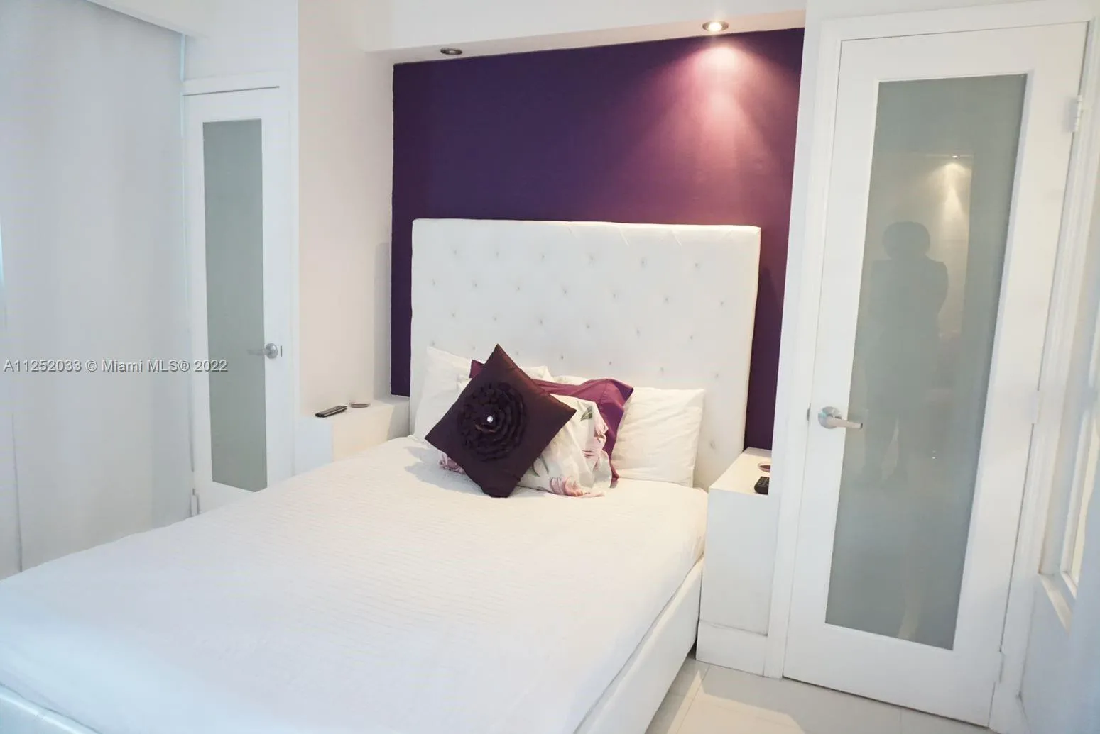 5161 Collins Av 309, Miami Beach, Florida 33140, Miami Beach, Florida 33140, 1 Bedroom Bedrooms, ,1 BathroomBathrooms,Residential Lease,For Rent,5161 Collins Av 309, Miami Beach, Florida 33140,A11252033