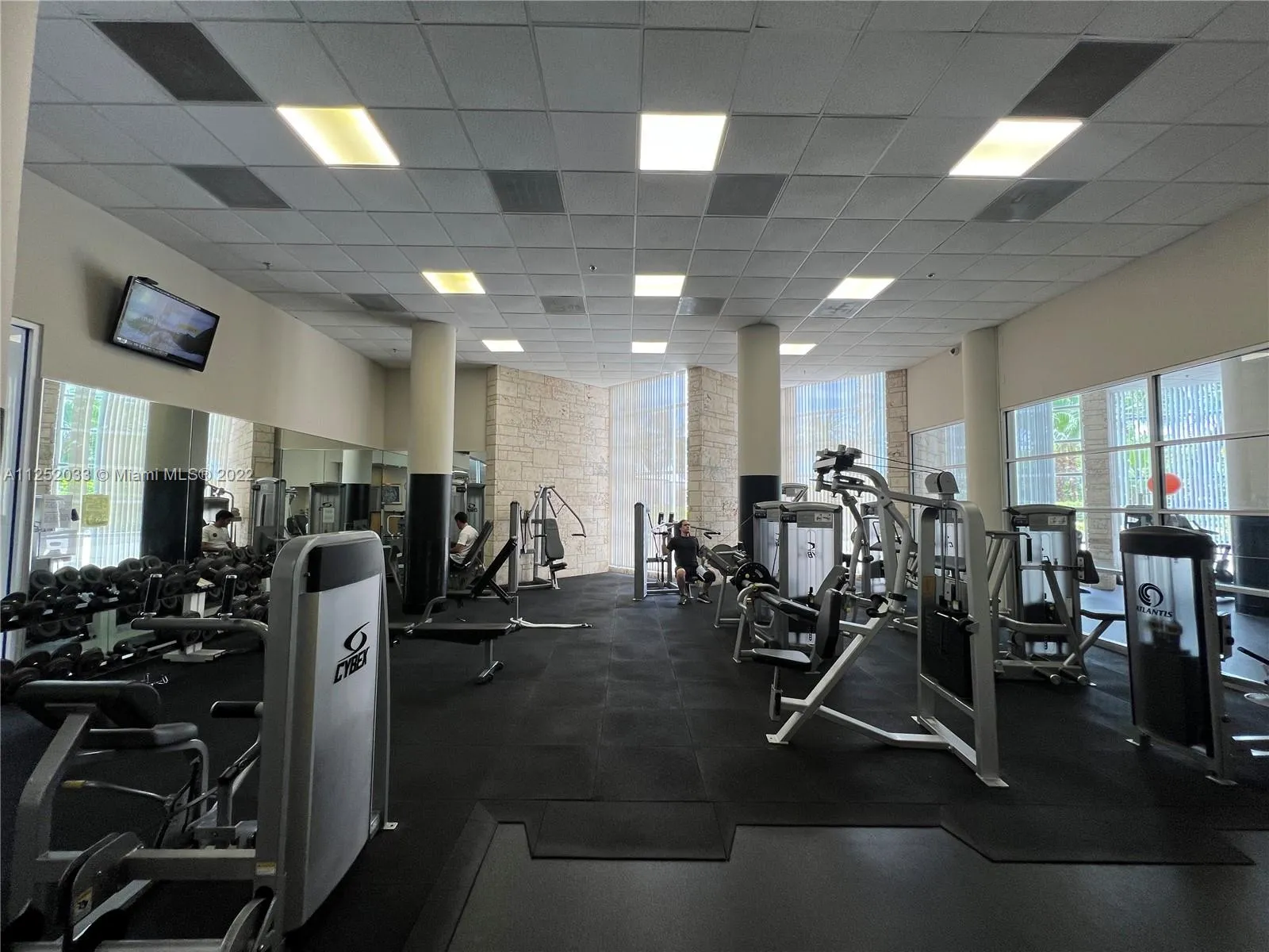 5161 Collins Av 309, Miami Beach, Florida 33140, Miami Beach, Florida 33140, 1 Bedroom Bedrooms, ,1 BathroomBathrooms,Residential Lease,For Rent,5161 Collins Av 309, Miami Beach, Florida 33140,A11252033