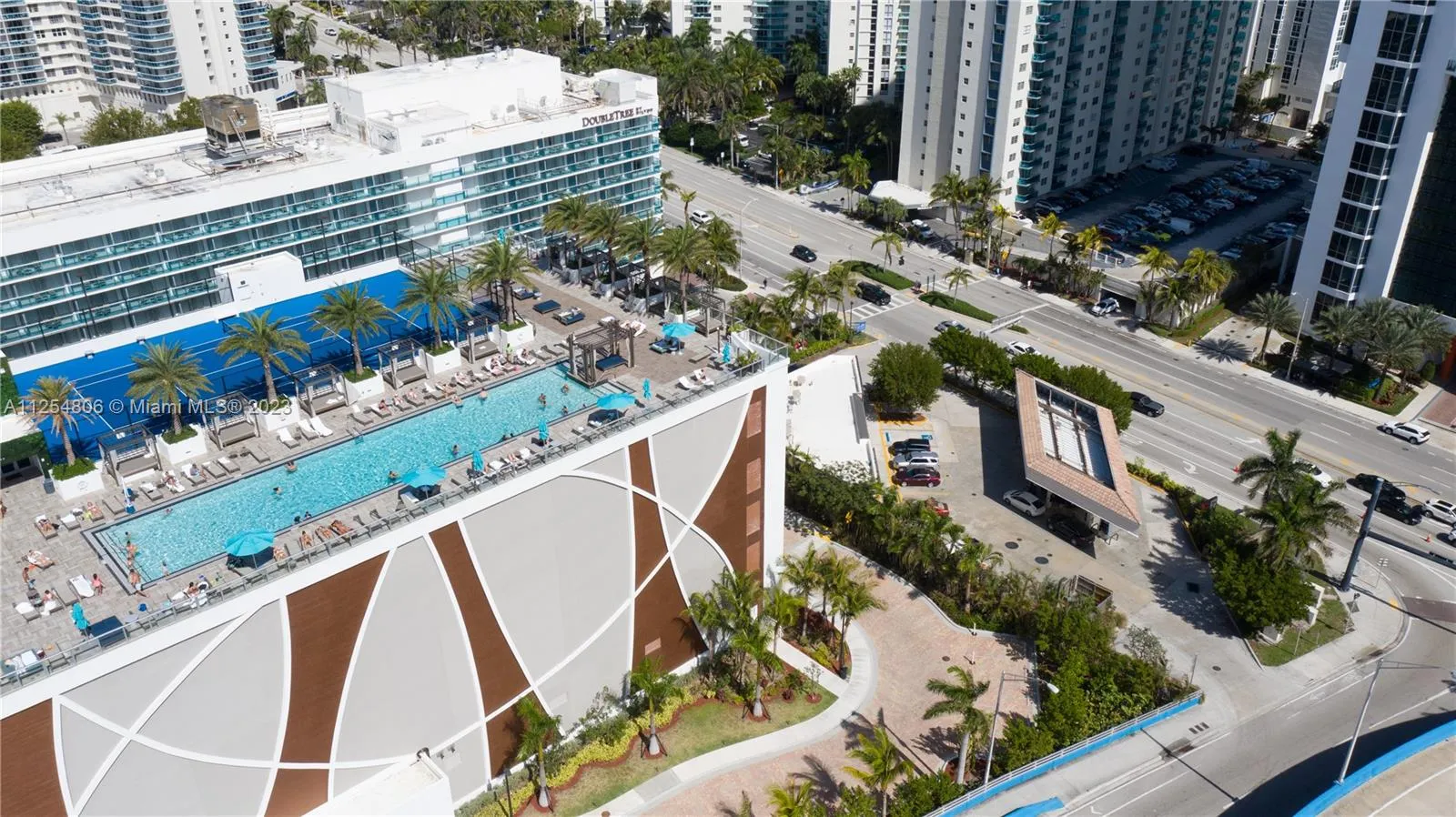 4010 S Ocean Dr Cu-1, Hollywood, Florida 33019, Hollywood, Florida 33019, ,Commercial Sale,For Sale,4010 S Ocean Dr Cu-1, Hollywood, Florida 33019,A11254806