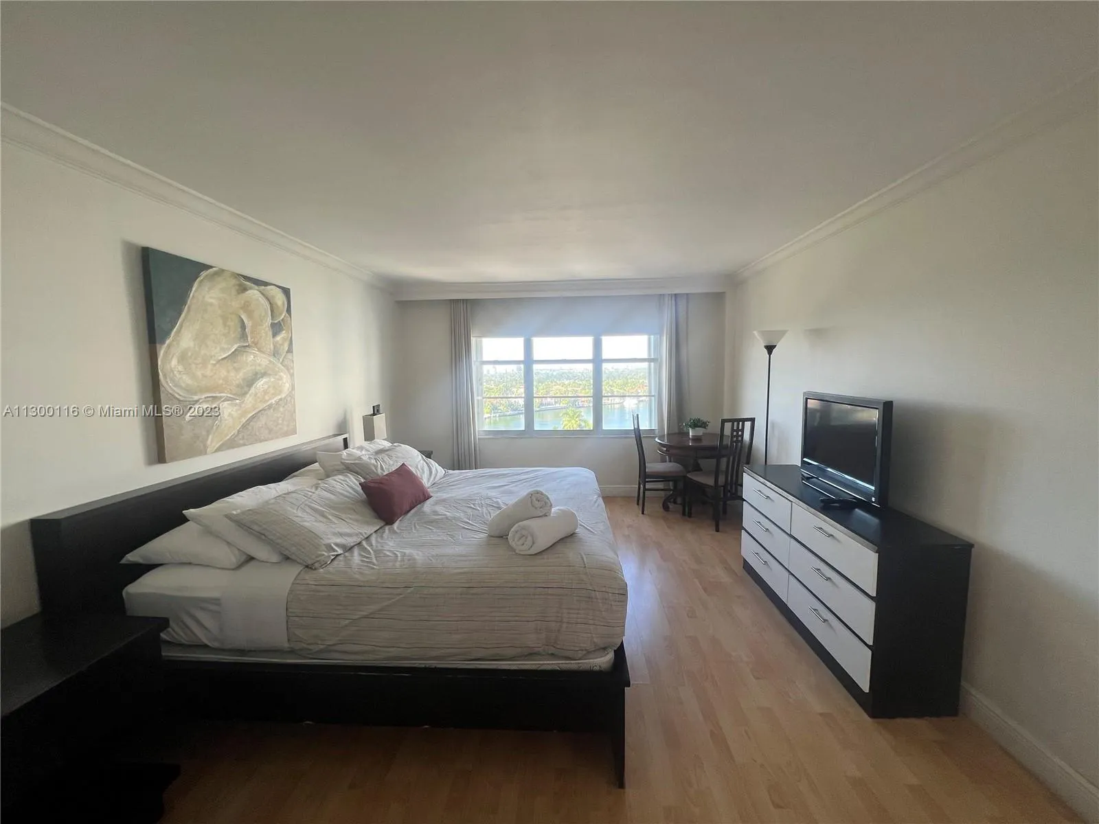 Miami Beach, Florida 33140, 2 Bedrooms Bedrooms, ,2 BathroomsBathrooms,Residential,For Sale,A11300116