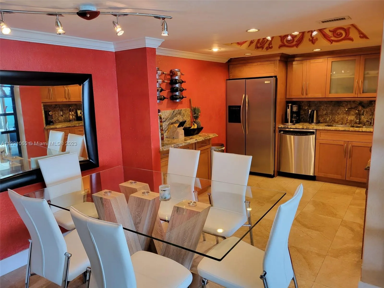 5151 Collins Ave 1036, Miami Beach, Florida 33140, Miami Beach, Florida 33140, 1 Bedroom Bedrooms, ,1 BathroomBathrooms,Residential Lease,For Rent,5151 Collins Ave 1036, Miami Beach, Florida 33140,A11321065