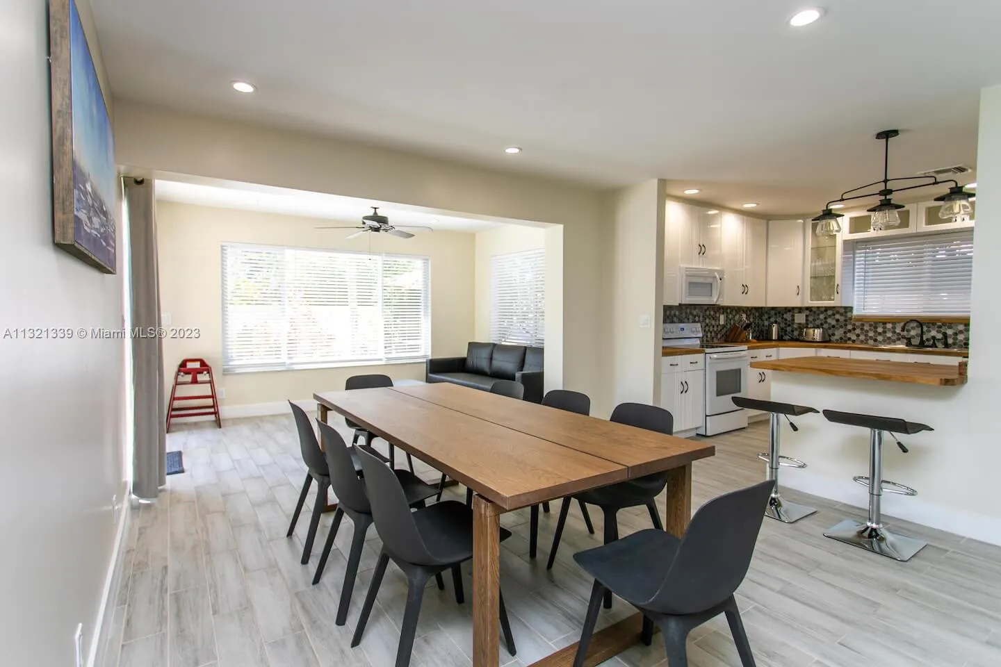 1120 N 13th Terrace, Hollywood, Florida 33019, Hollywood, Florida 33019, 4 Bedrooms Bedrooms, ,2 BathroomsBathrooms,Residential Lease,For Rent,1120 N 13th Terrace, Hollywood, Florida 33019,A11321339