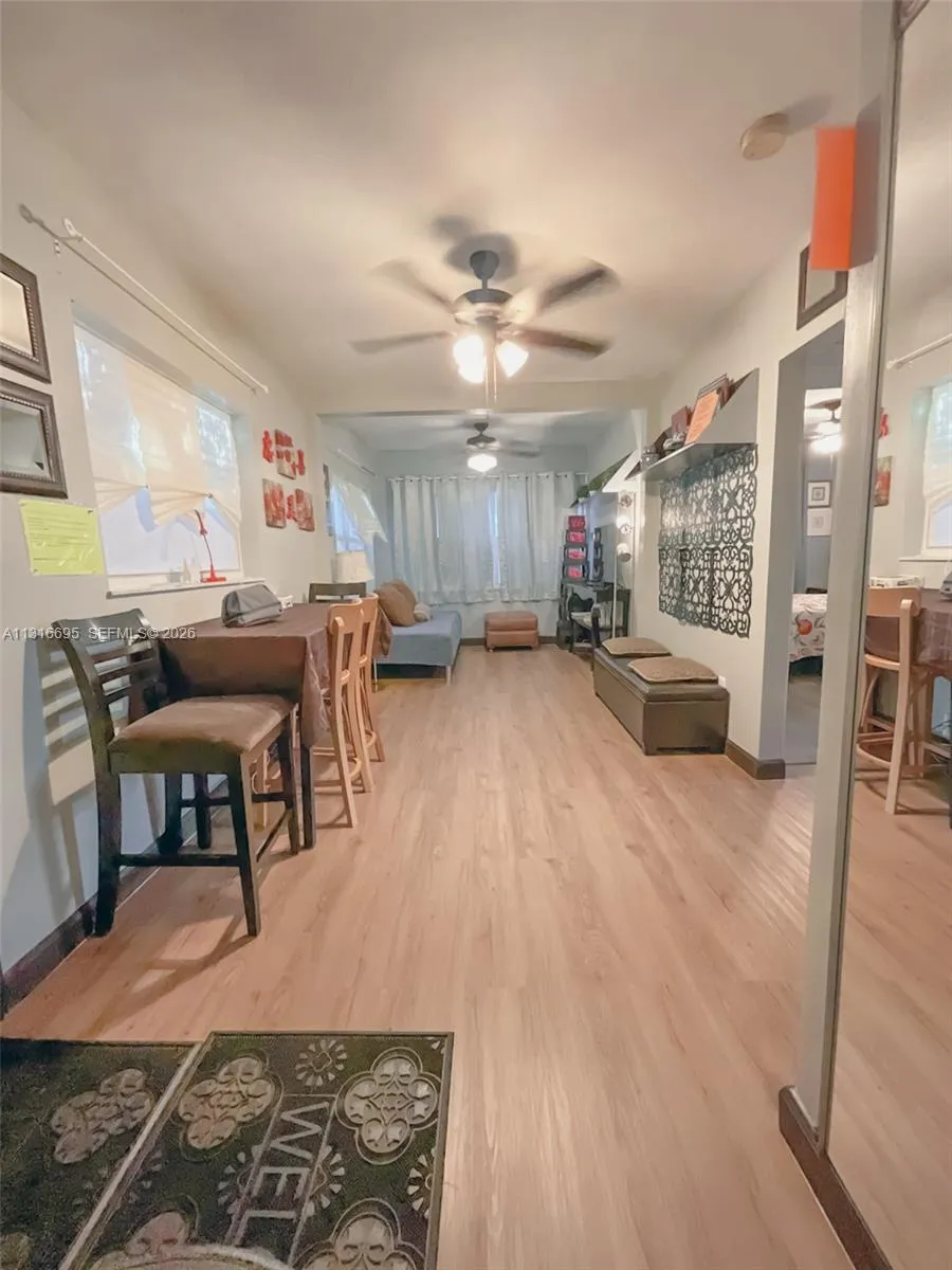 3682 Sw 26th St 2, Miami, Florida 33133, Miami, Florida 33133, 2 Bedrooms Bedrooms, ,1 BathroomBathrooms,Residential Lease,For Rent,3682 Sw 26th St 2, Miami, Florida 33133,A11316695