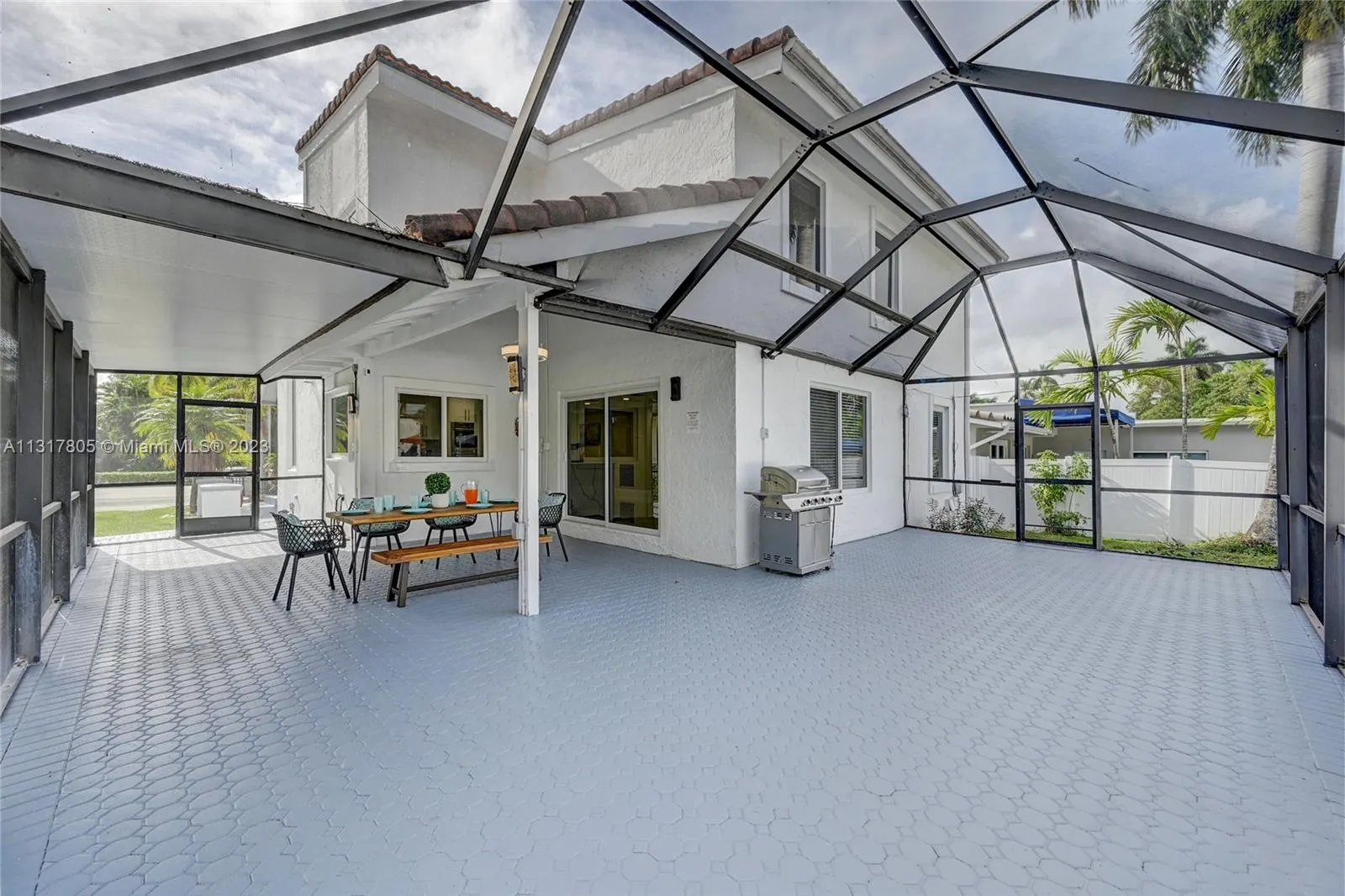 1109 Hollywood Blvd, Hollywood, Florida 33019, Hollywood, Florida 33019, 5 Bedrooms Bedrooms, ,3 BathroomsBathrooms,Residential Lease,For Rent,1109 Hollywood Blvd, Hollywood, Florida 33019,A11317805