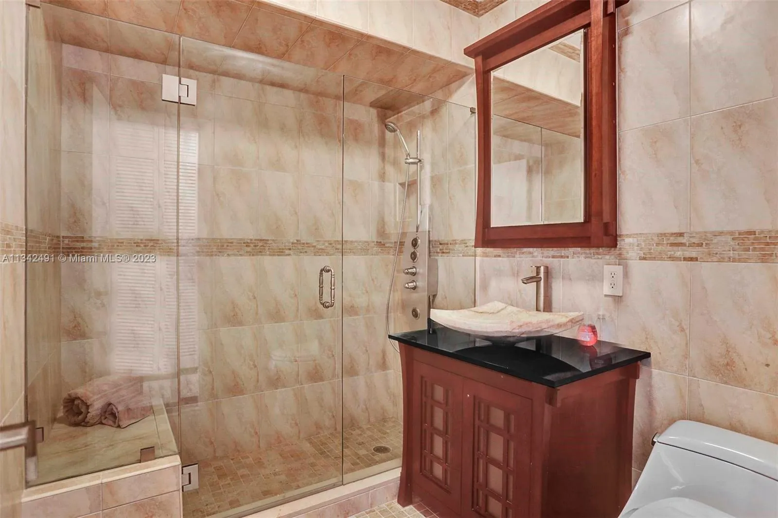 9101 N Bayshore Dr, Miami, Florida 33138, Miami, Florida 33138, 6 Bedrooms Bedrooms, ,5 BathroomsBathrooms,Residential Lease,For Rent,9101 N Bayshore Dr, Miami, Florida 33138,A11342491