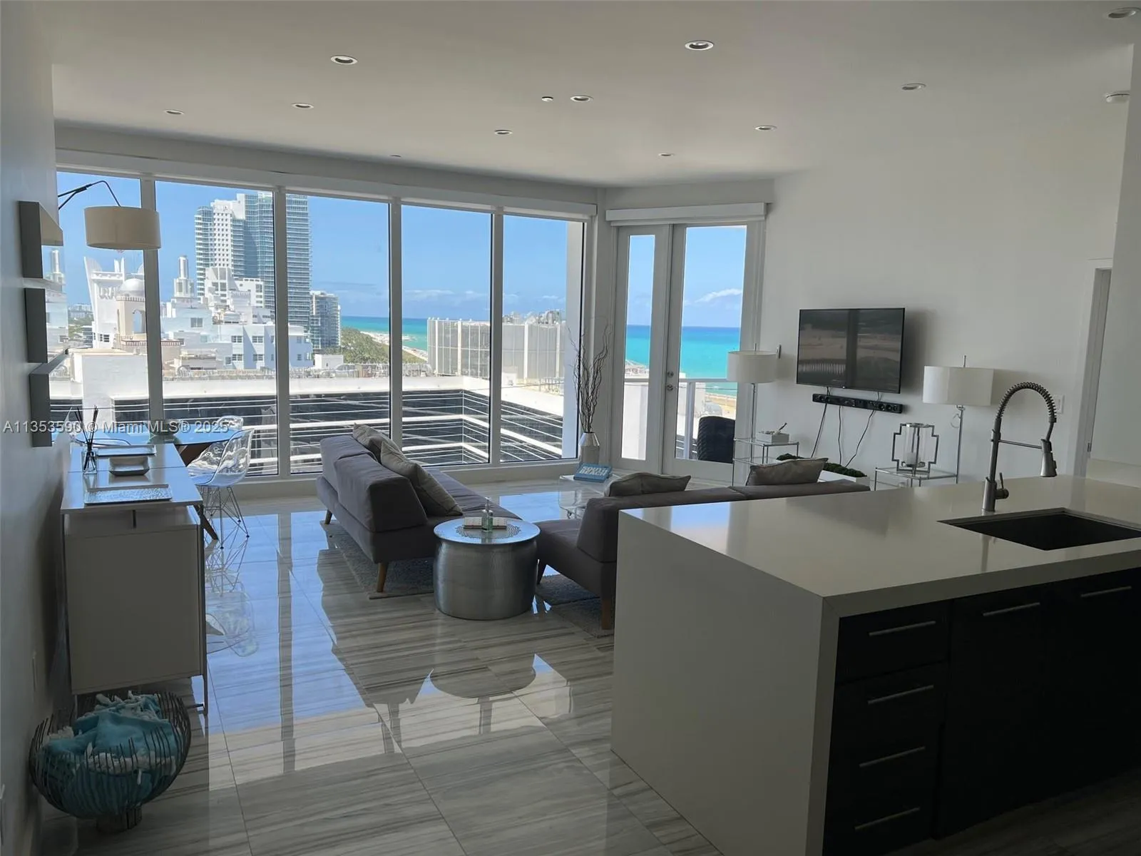 100 Lincoln Rd Ph9, Miami Beach, Florida 33139, Miami Beach, Florida 33139, 2 Bedrooms Bedrooms, ,2 BathroomsBathrooms,Residential Lease,For Rent,100 Lincoln Rd Ph9, Miami Beach, Florida 33139,A11353590