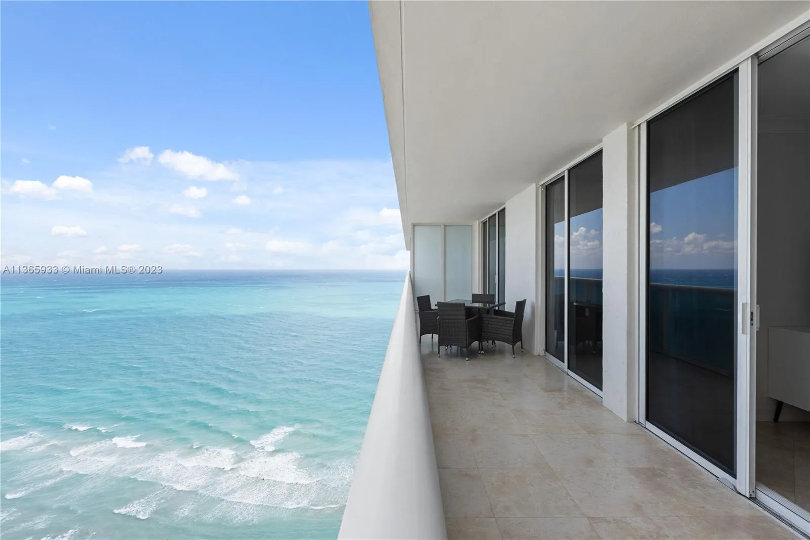 1830 S Ocean Dr 3511, Hallandale Beach, Florida 33, Hallandale Beach, Florida 33009, 3 Bedrooms Bedrooms, ,2 BathroomsBathrooms,Residential Lease,For Rent,1830 S Ocean Dr 3511, Hallandale Beach, Florida 33,A11365933