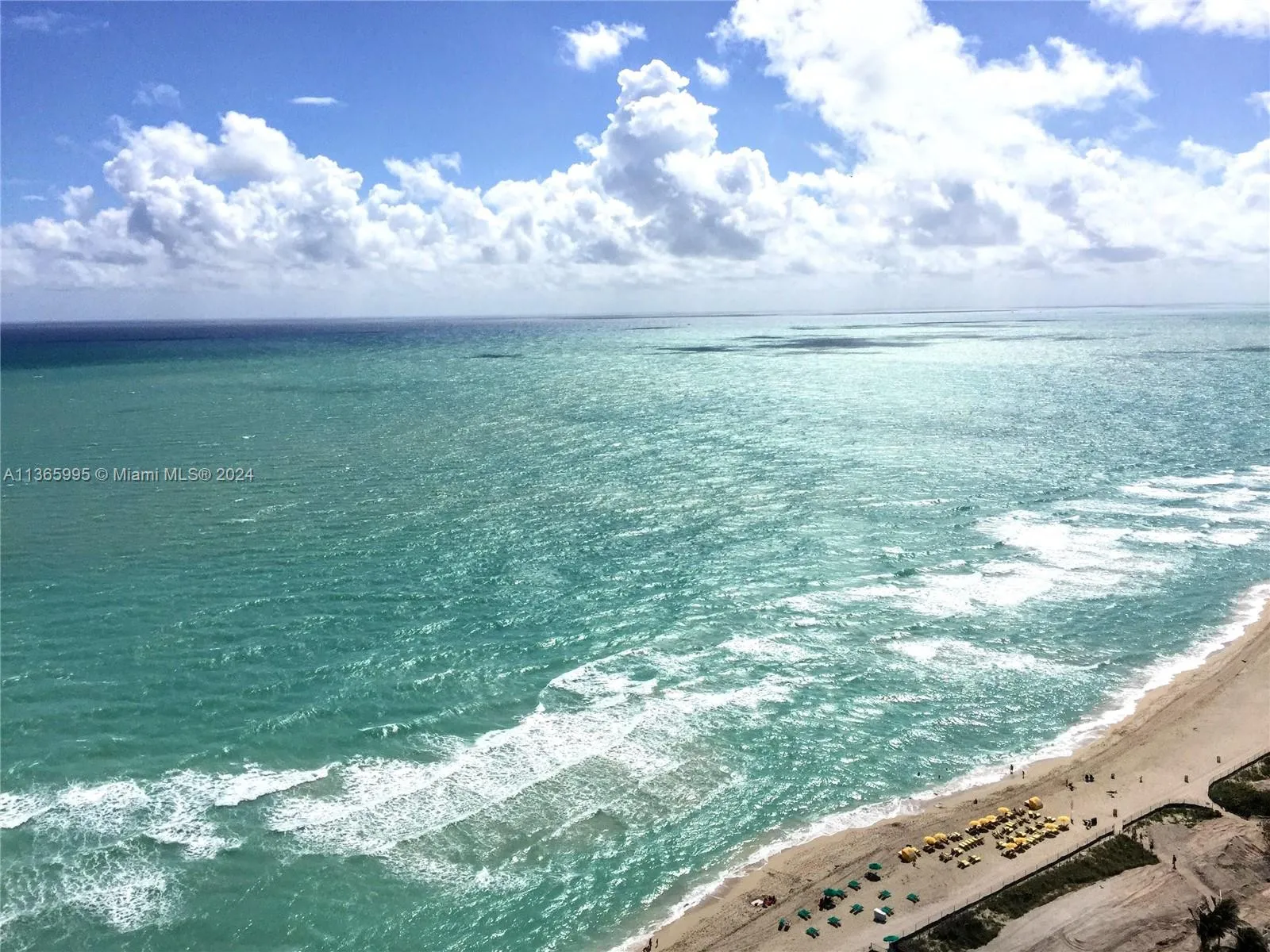 6365 Collins Av 3407, Miami Beach, Florida 33141, Miami Beach, Florida 33141, 2 Bedrooms Bedrooms, ,2 BathroomsBathrooms,Residential Lease,For Rent,6365 Collins Av 3407, Miami Beach, Florida 33141,A11365995