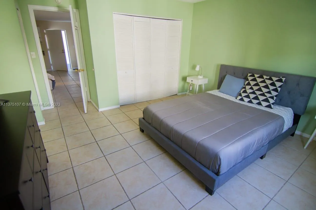 753 Michigan Ave 2d, Miami Beach, Florida 33139, Miami Beach, Florida 33139, 1 Bedroom Bedrooms, ,1 BathroomBathrooms,Residential Lease,For Rent,753 Michigan Ave 2d, Miami Beach, Florida 33139,A11375107