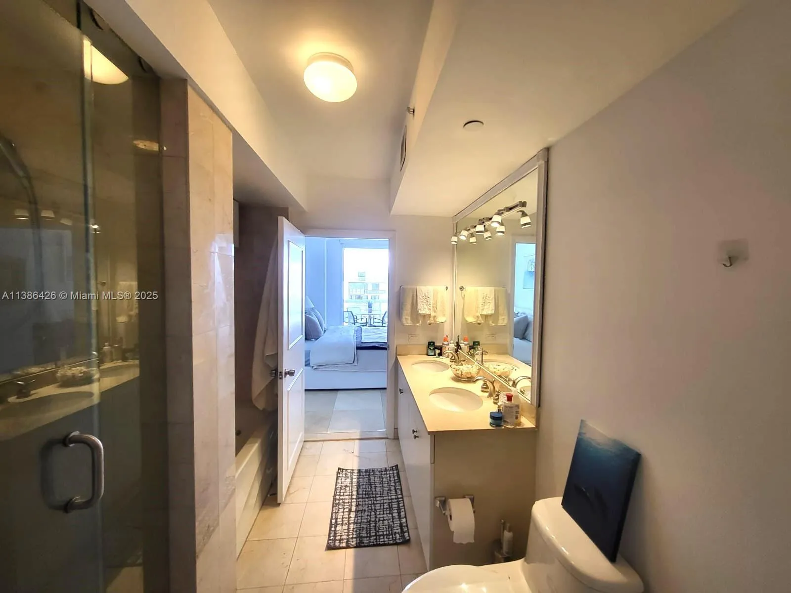 at 6365 Collins Ave, Miami Beach, FL 33141 Unit For Sale 1 Bedroom 2 Bathrooms MLS# A11386426 Price $760,000 808