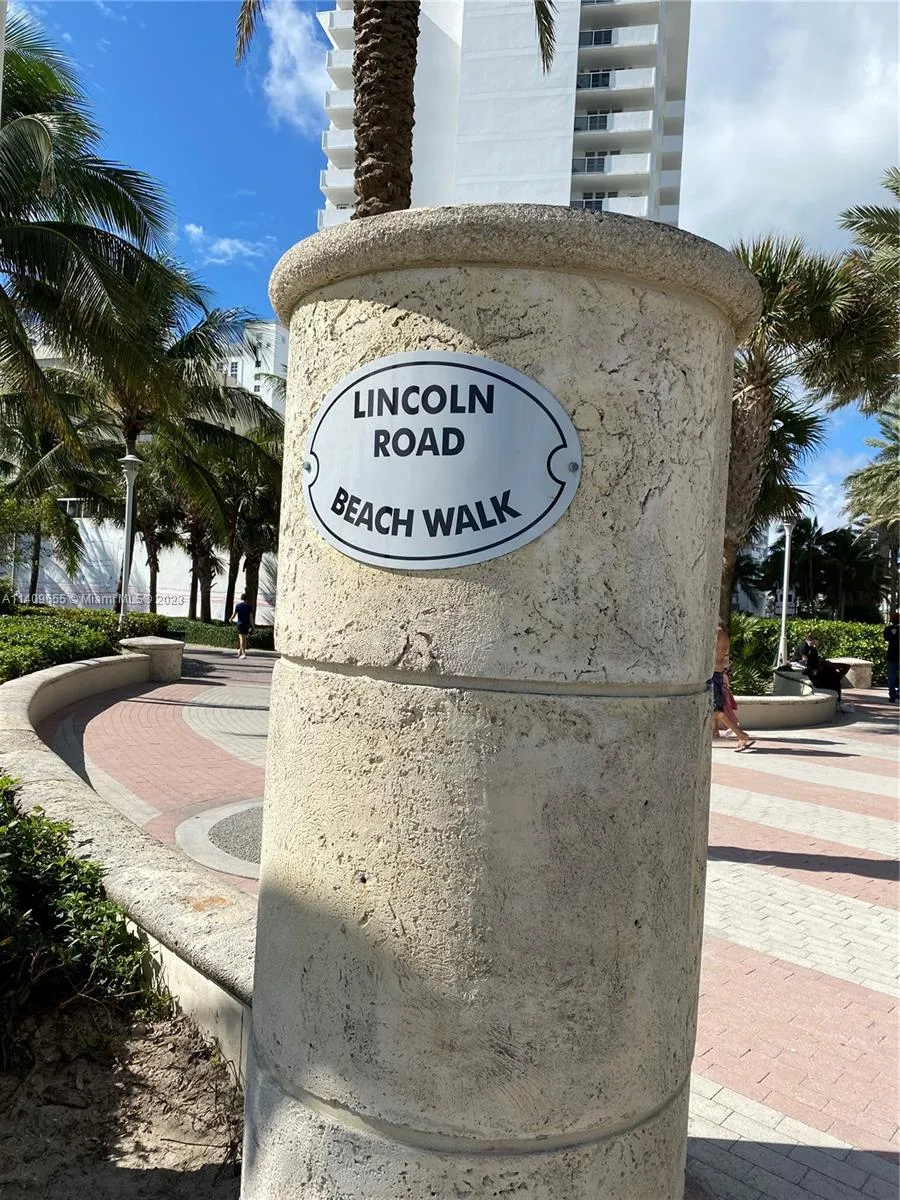100 Lincoln Rd 939, Miami Beach, Florida 33139, Miami Beach, Florida 33139, ,1 BathroomBathrooms,Residential,For Sale,100 Lincoln Rd 939, Miami Beach, Florida 33139,A11409655