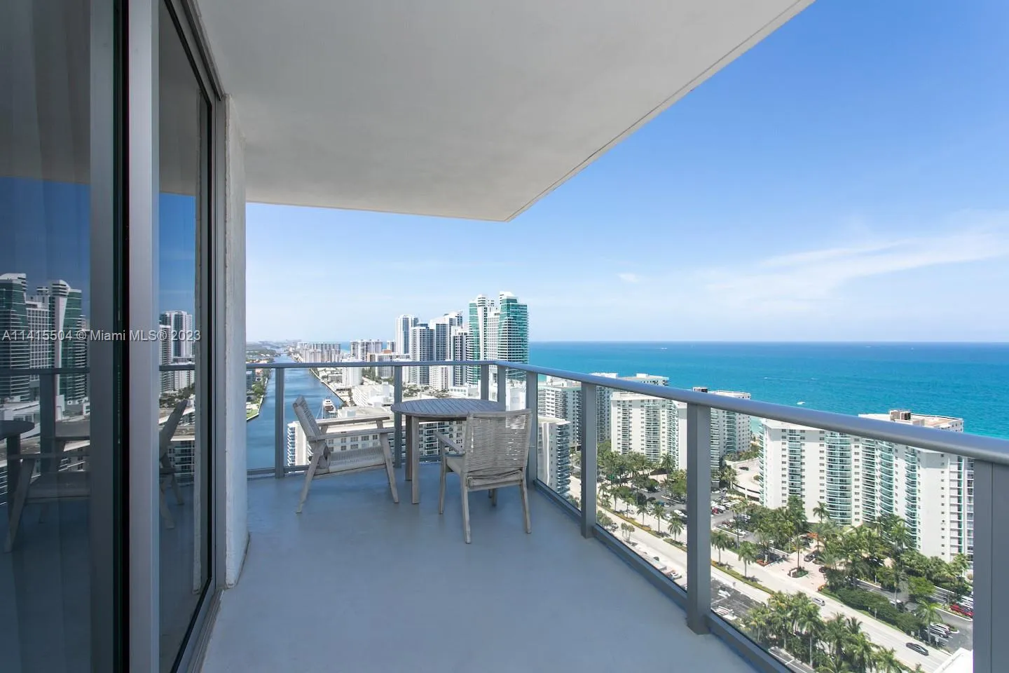 4010 S Ocean Dr 1201, Hollywood, Florida 33019, Hollywood, Florida 33019, 2 Bedrooms Bedrooms, ,2 BathroomsBathrooms,Residential Lease,For Rent,4010 S Ocean Dr 1201, Hollywood, Florida 33019,A11415504
