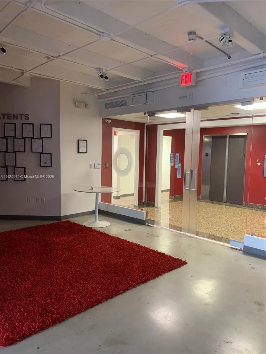 1975 E Sunrise Blvd various, Fort Lauderdale, Flor, Fort Lauderdale, Florida 33304, ,Commercial Lease,For Rent,1975 E Sunrise Blvd various, Fort Lauderdale, Flor,A11420510